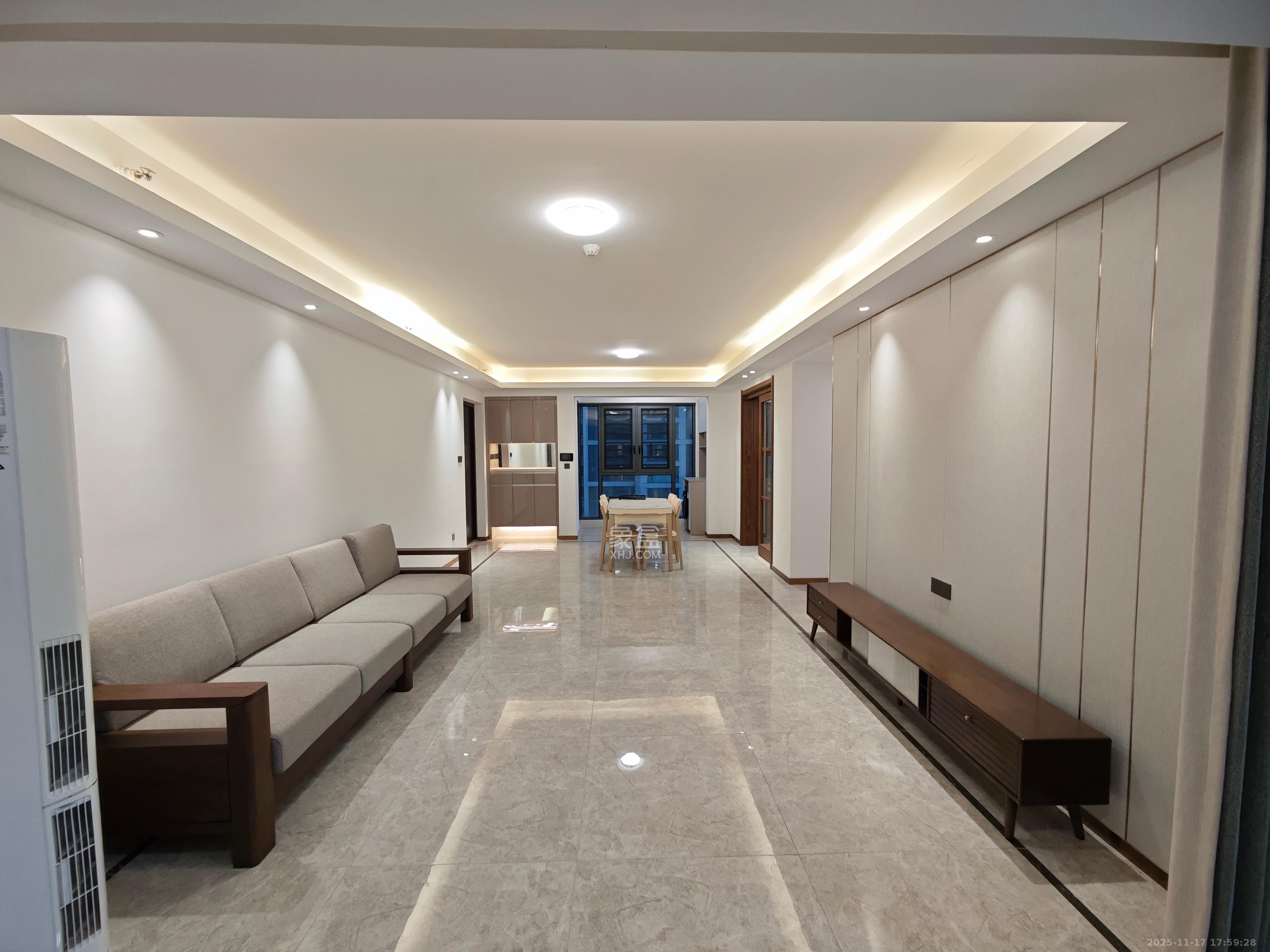 梅溪悦章 4室2厅2卫 4300.0元/月 梅溪悦章 4室2厅2卫 4300.0元/月室内图