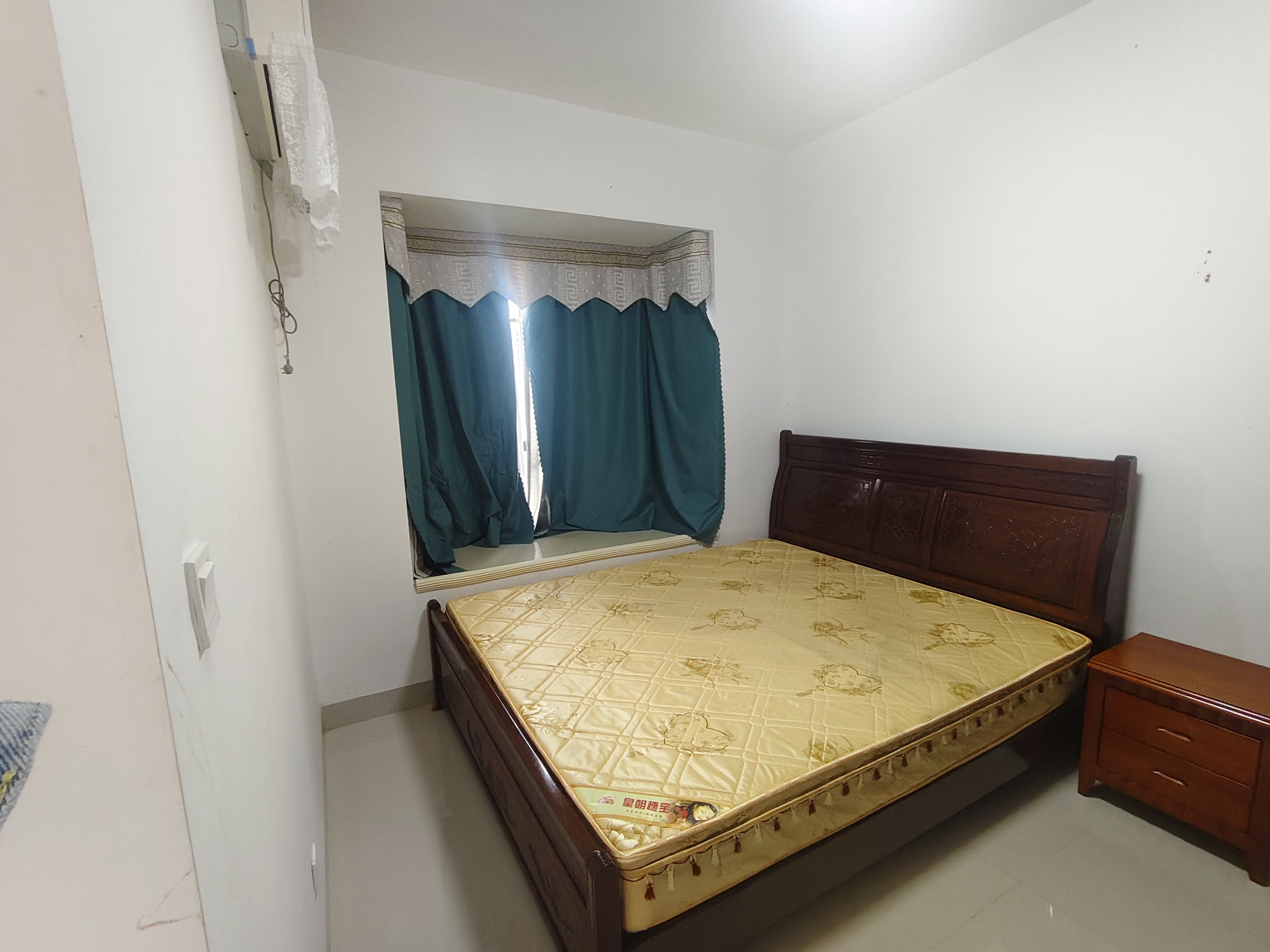 凤翔花园(A区) 2室2厅1卫 1700.0元/月 凤翔花园(A区) 2室2厅1卫 1700.0元/月室内图