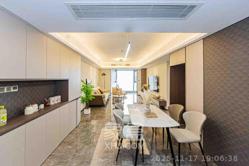 北辰瀚江府  3室2厅2卫    8000.0元/月室内图