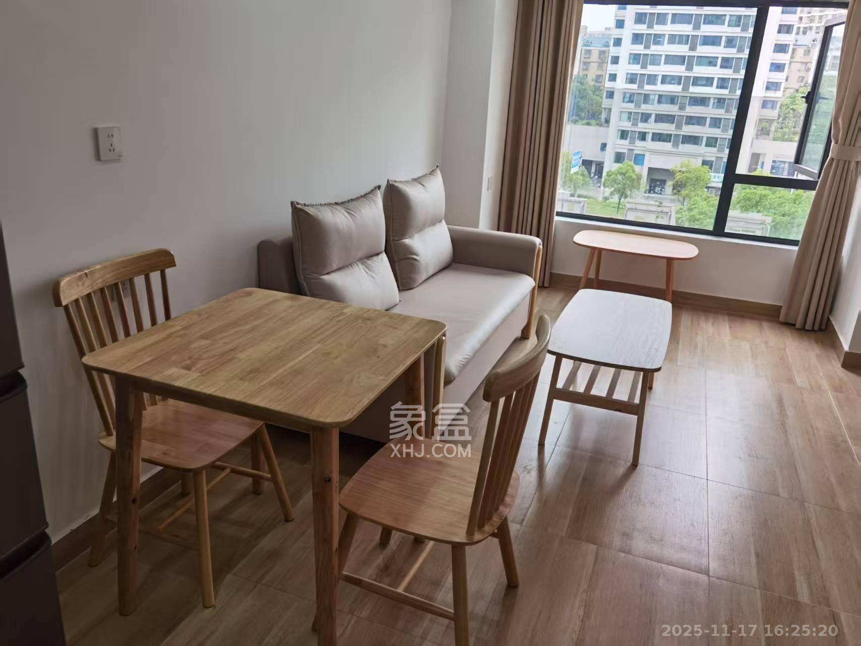 北辰时光里 1室1厅1卫 2000.0元/月 北辰时光里 1室1厅1卫 2000.0元/月室内图