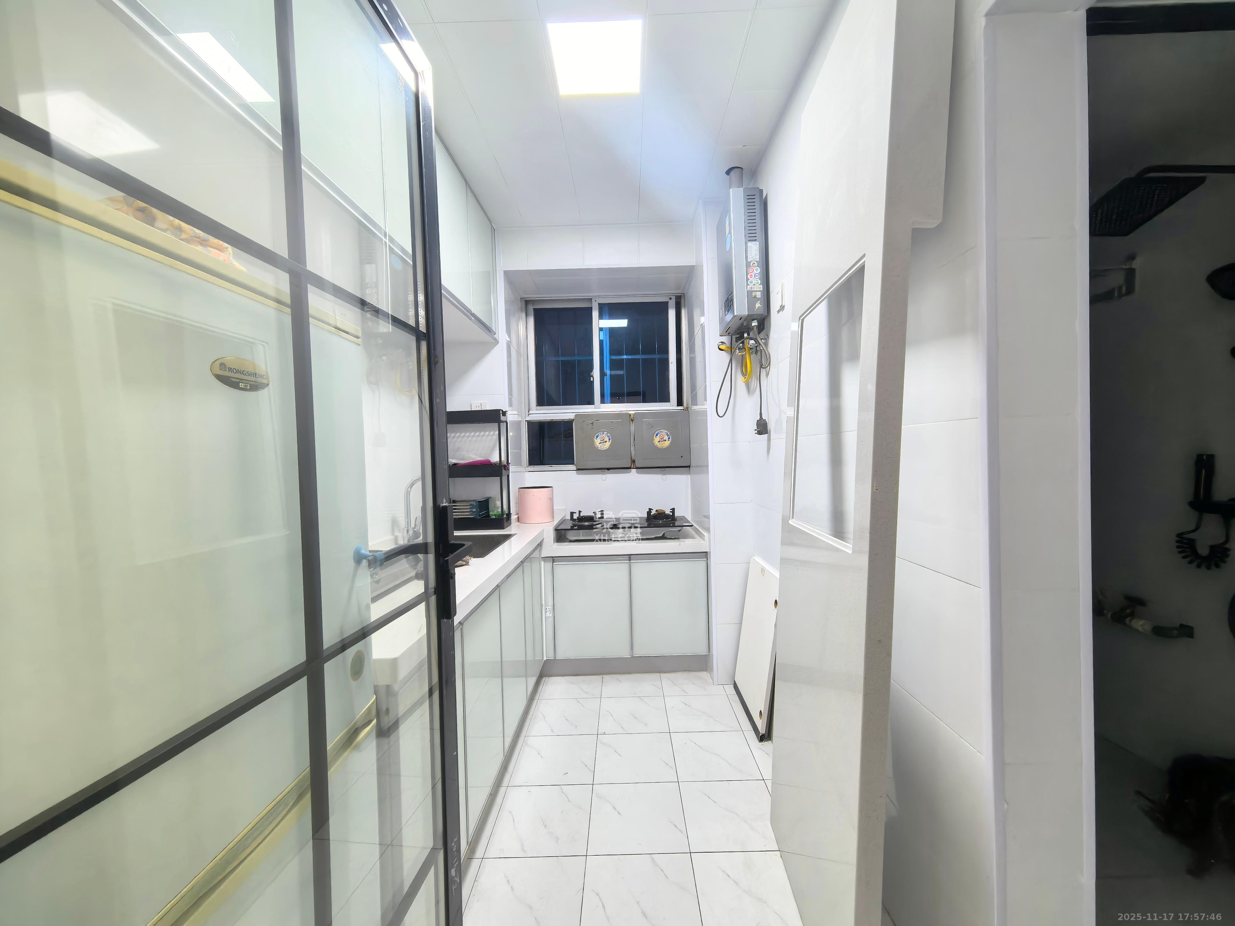 长沙理工大学东院西院 2室1厅1卫 1800.0元/月 长沙理工大学东院西院 2室1厅1卫 1800.0元/月室内图