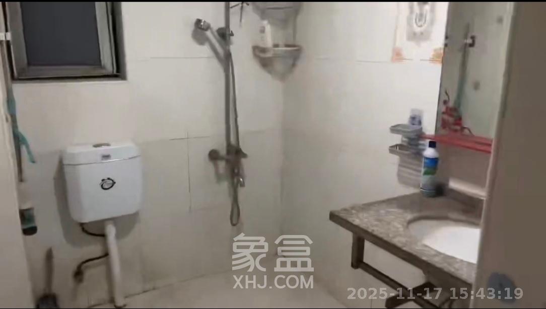 中房F联邦 2室2厅1卫 1800.0元/月 中房F联邦 2室2厅1卫 1800.0元/月室内图