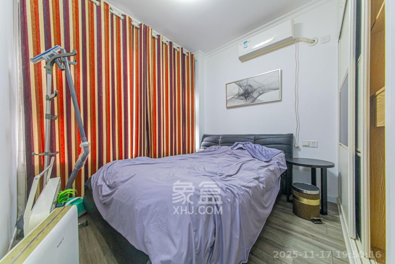 长城水郡  3室2厅1卫    2200.0元/月室内图