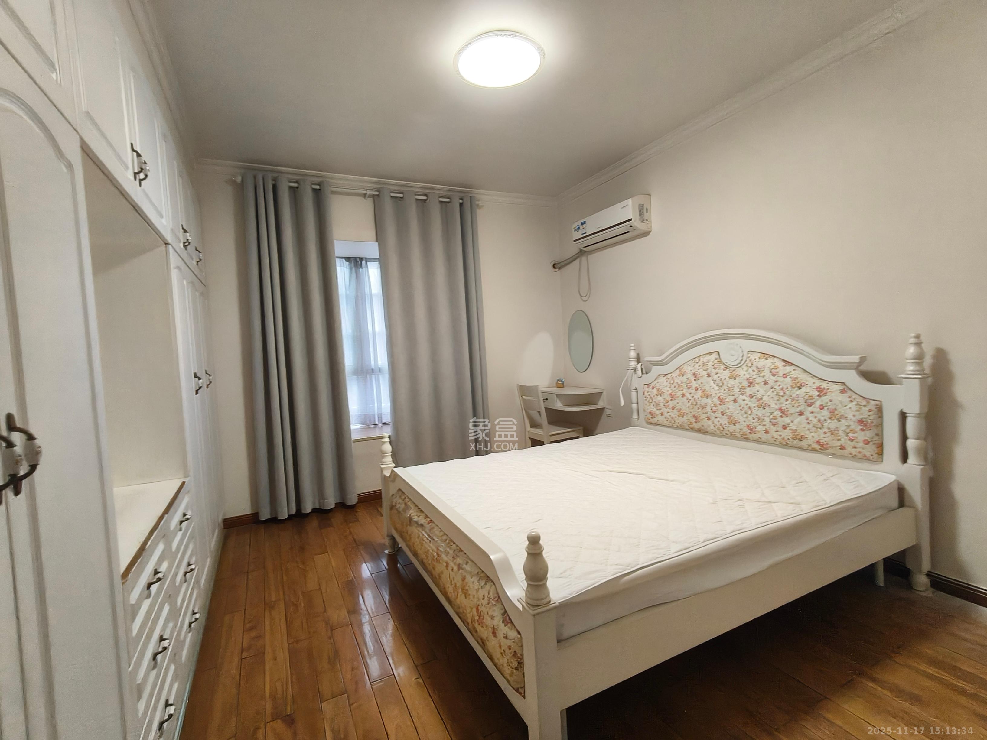 湘绣城 3室2厅2卫 2000.0元/月 湘绣城 3室2厅2卫 2000.0元/月室内图