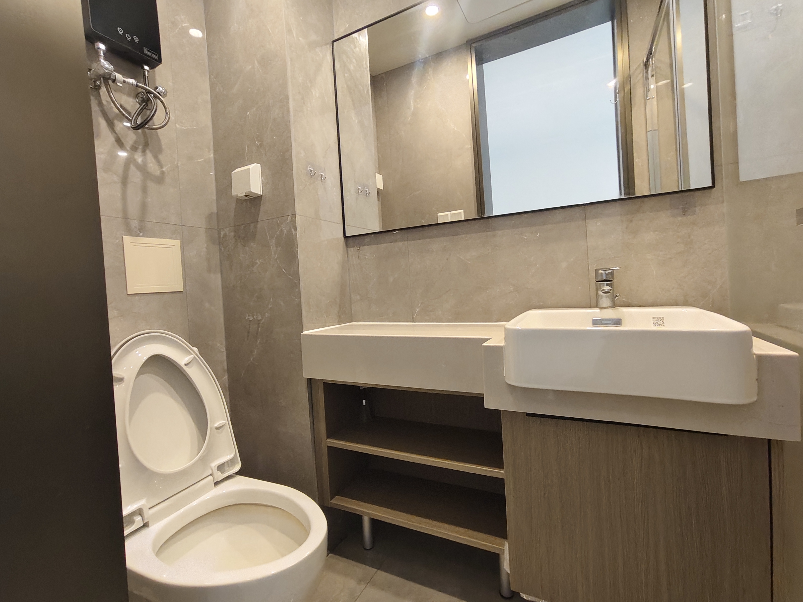 龙湖光年  1室1厅1卫    2100.0元/月室内图