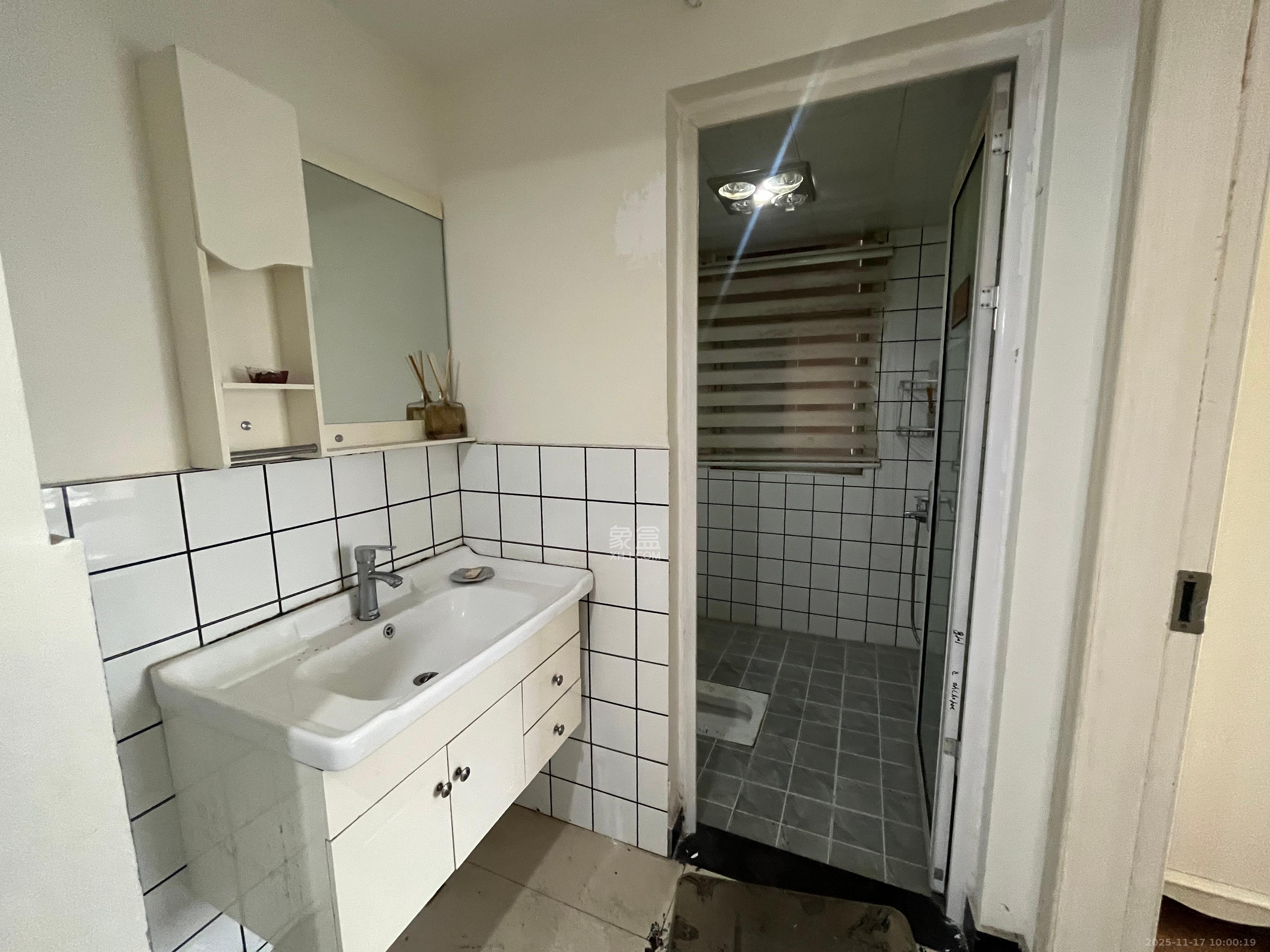 北辰三角洲C2区  3室2厅2卫    3500.0元/月室内图