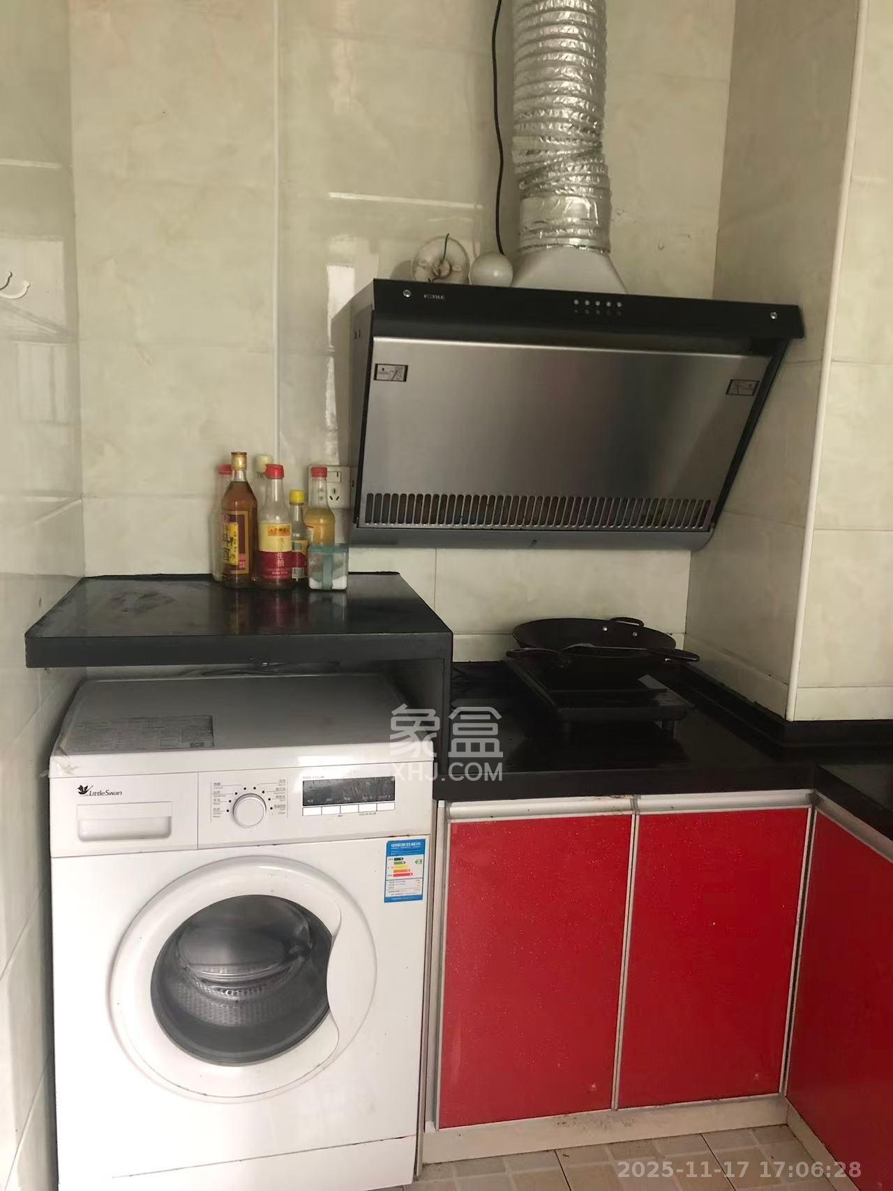 恒基凯旋门一二期 1室2厅1卫 1000.0元/月 恒基凯旋门一二期 1室2厅1卫 1000.0元/月室内图