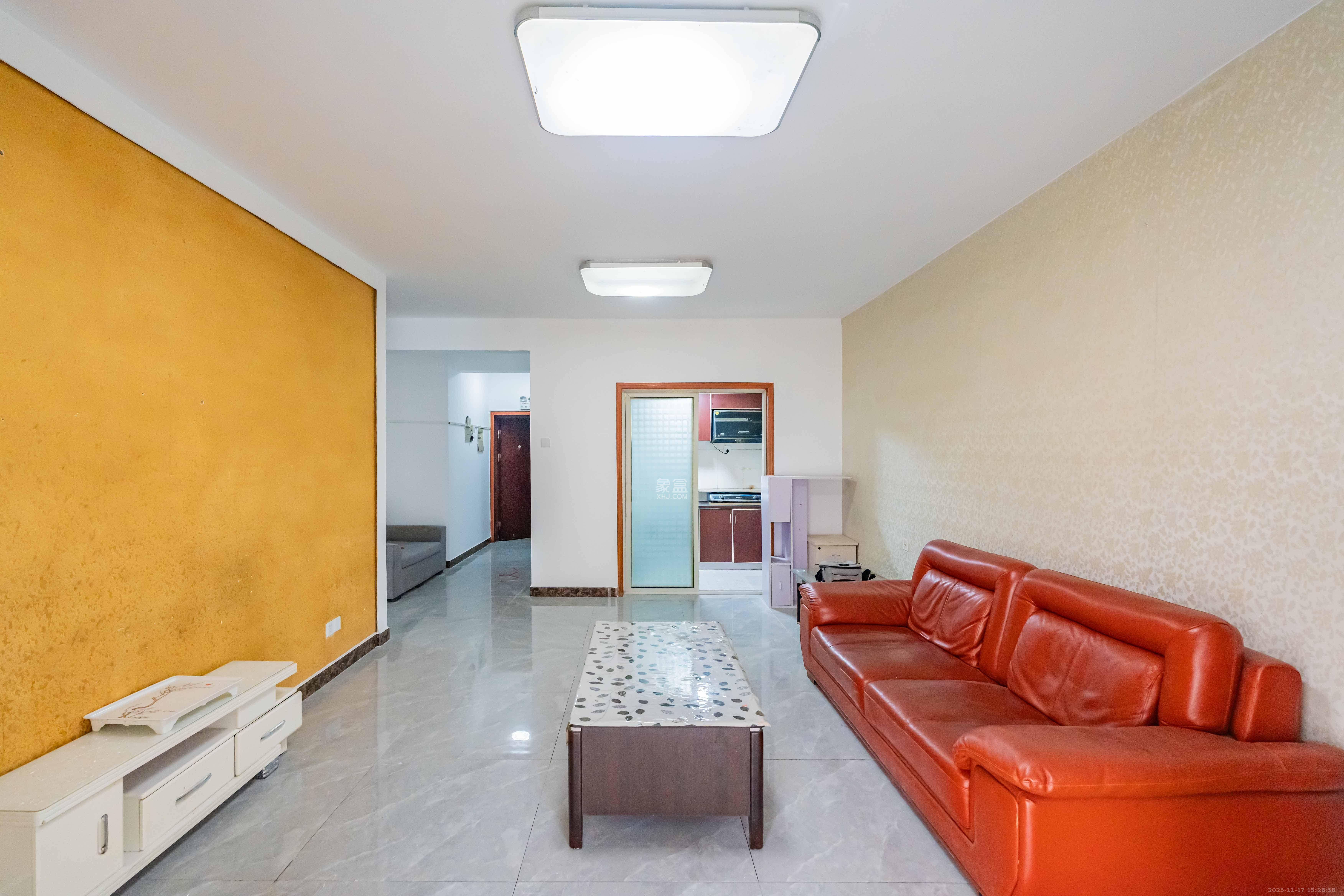 天健芙蓉盛世一期  2室1厅1卫    2800.0元/月室内图