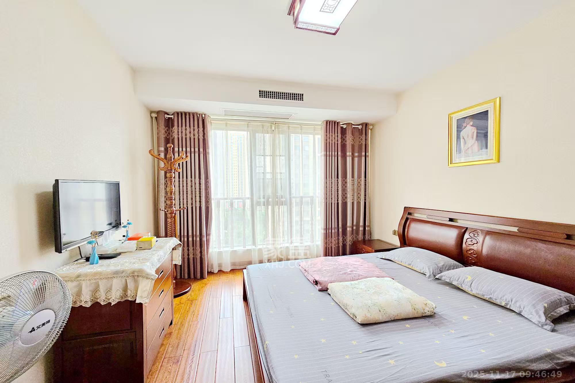 东城港 2室2厅2卫 3200.0元/月 东城港 2室2厅2卫 3200.0元/月室内图