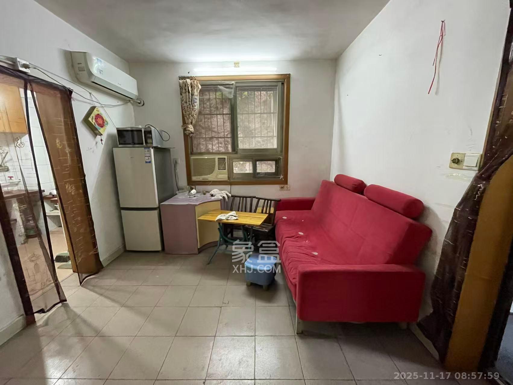 十五中单位宿舍  2室1厅1卫    1500.0元/月室内图