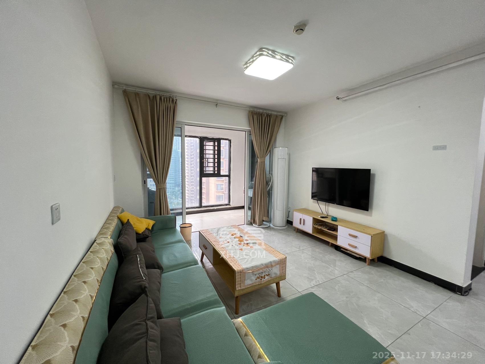 北辰三角洲C2区  3室2厅1卫    3000.0元/月室内图