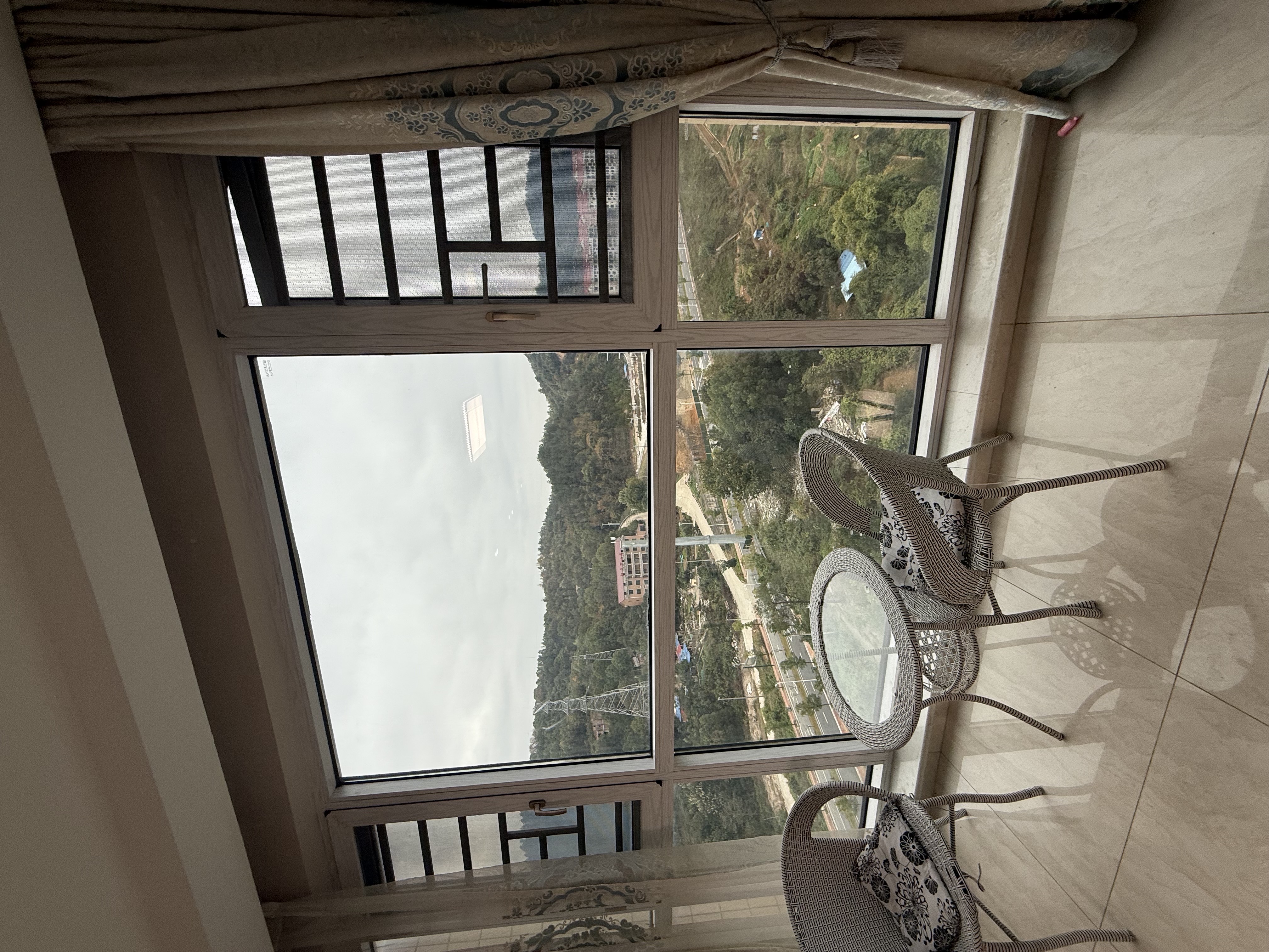 富怡康苑  1室0厅0卫    53.8万