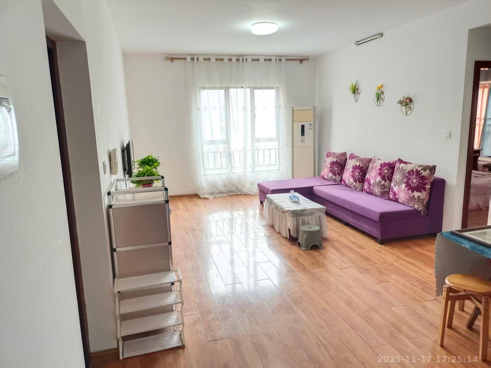 高信向日葵  2室2厅1卫    2200.0元/月