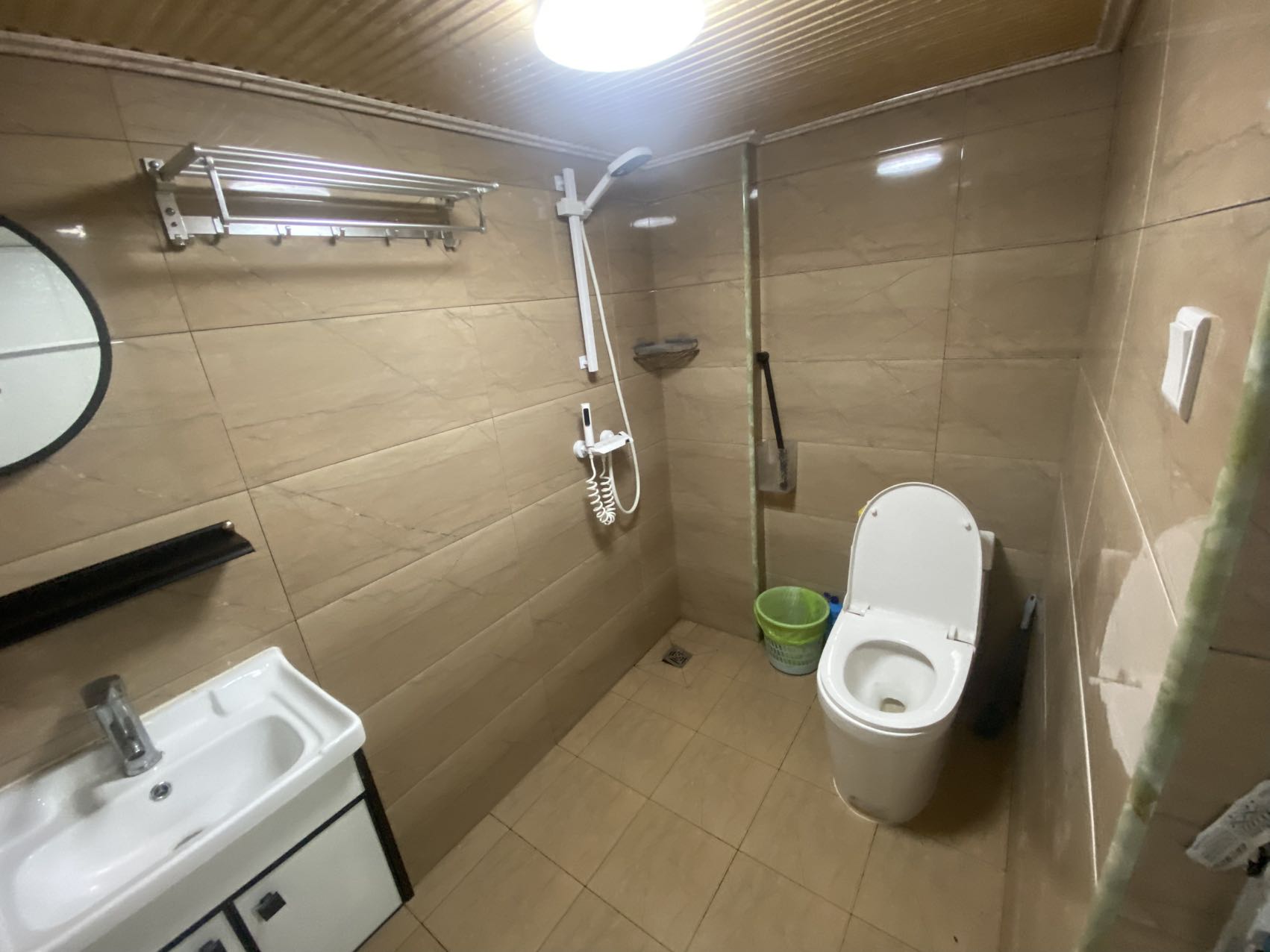 万达广场骏豪仕家（万达公馆）  2室2厅1卫    2200.0元/月室内图