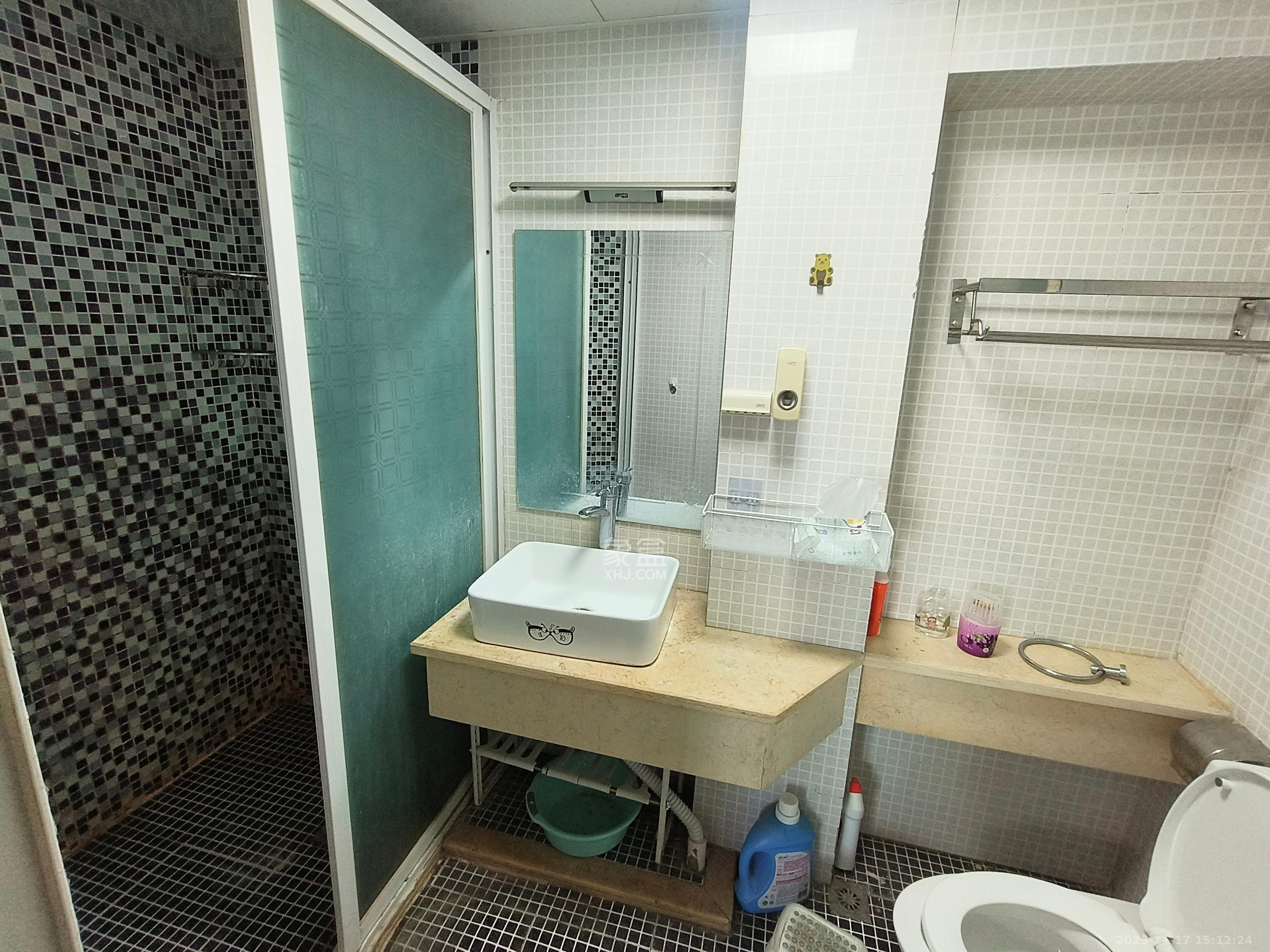 新芙蓉之都  2室2厅1卫    2200.0元/月室内图