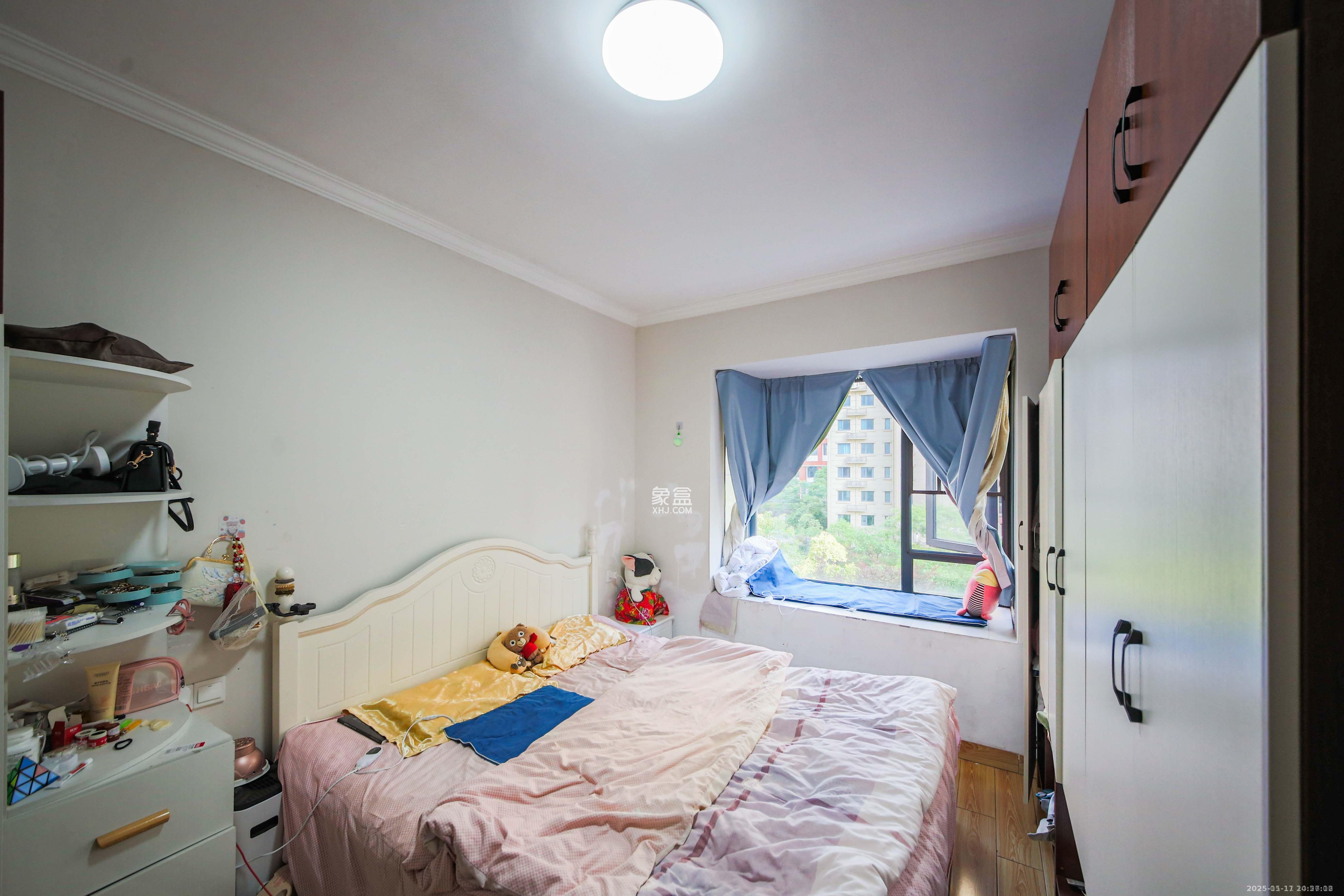 轻盐阳光CEO(轻盐雅苑)(轻奢时代) 3室2厅1卫 2500.0元/月 轻盐阳光CEO(轻盐雅苑)(轻奢时代) 3室2厅1卫 2500.0元/月室内图