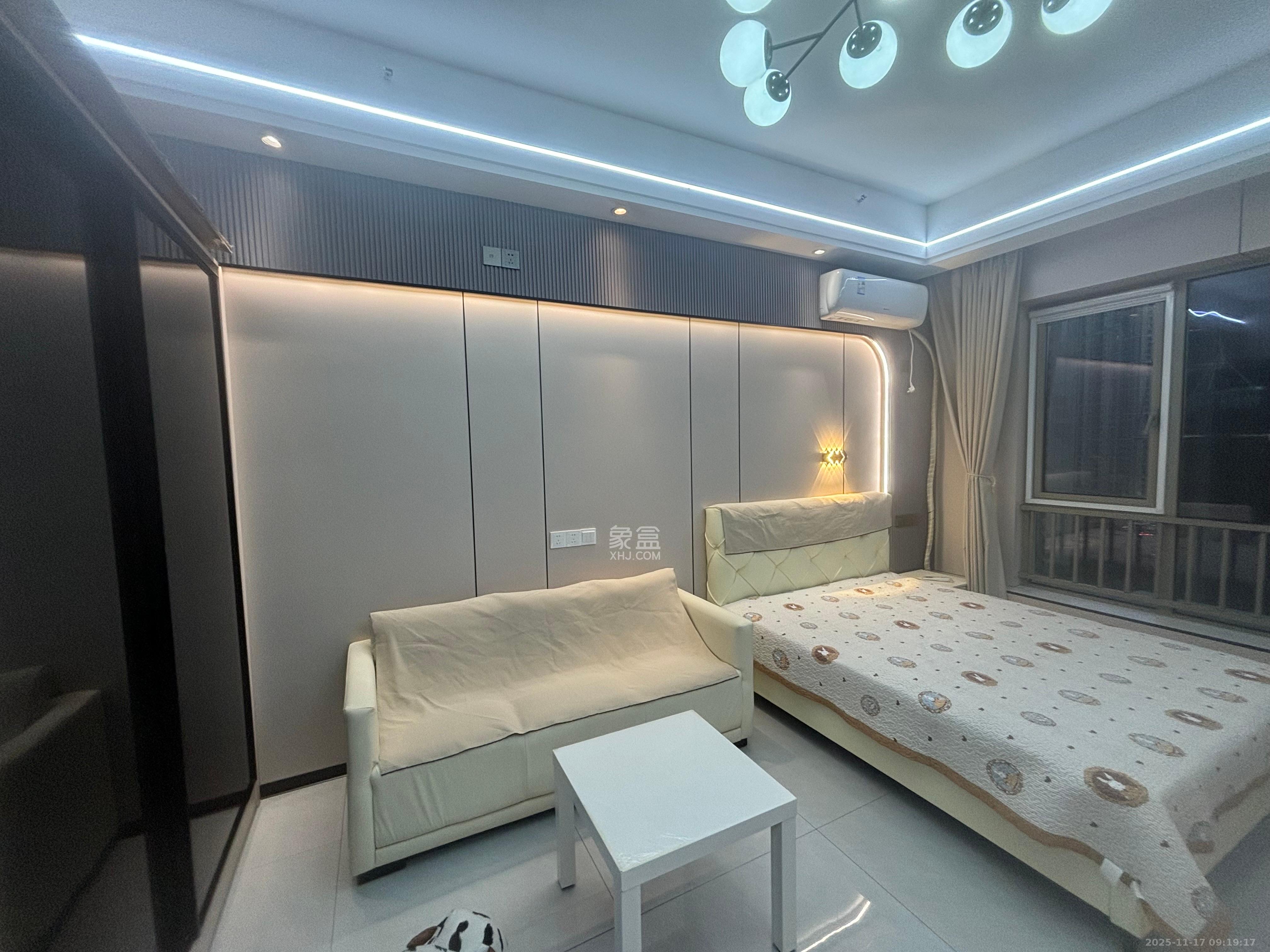 梅溪湖金茂湾 1室0厅0卫 1750.0元/月 梅溪湖金茂湾 1室0厅0卫 1750.0元/月室内图