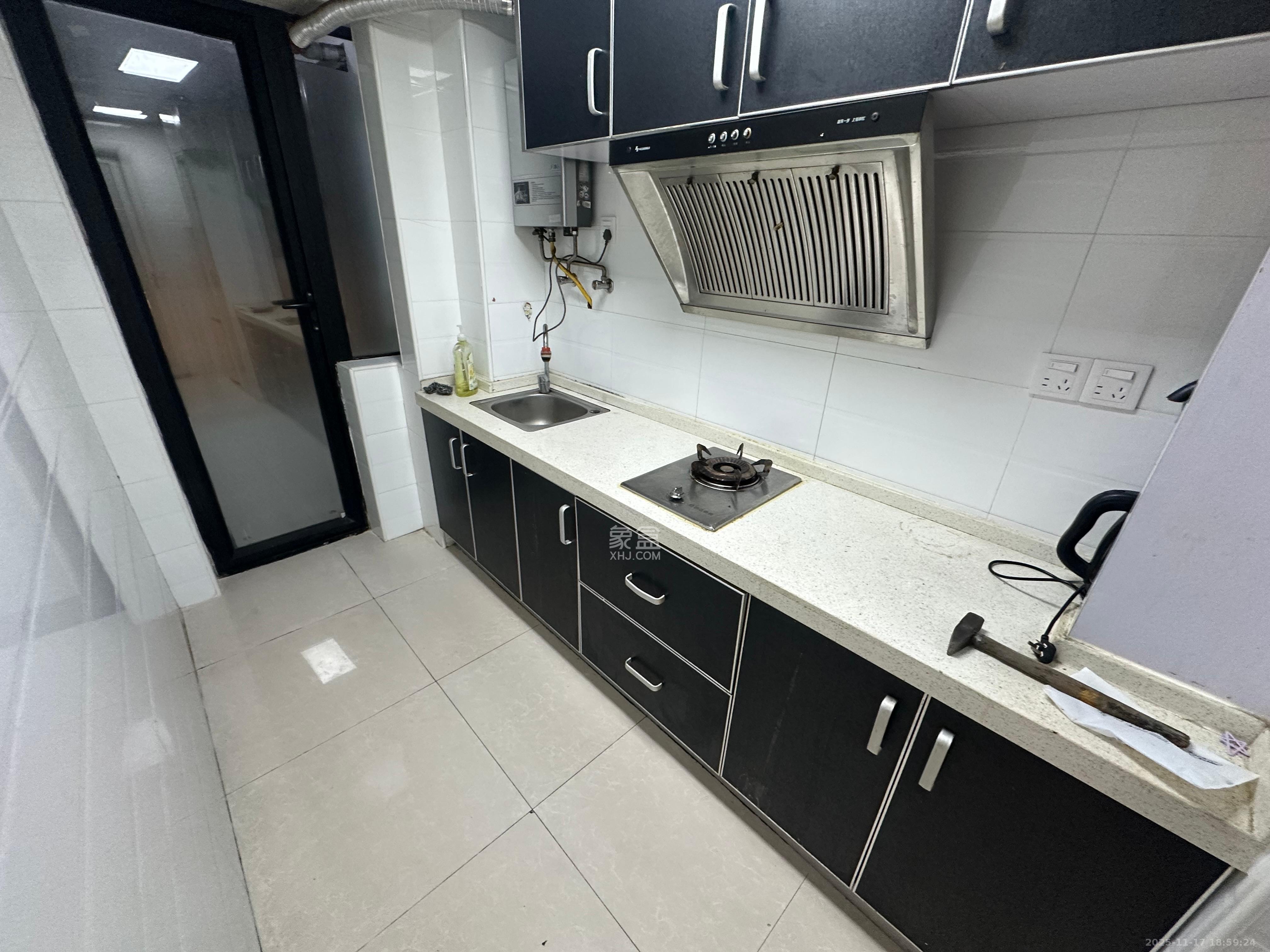 锦泰东环国际  1室1厅1卫    1500.0元/月室内图