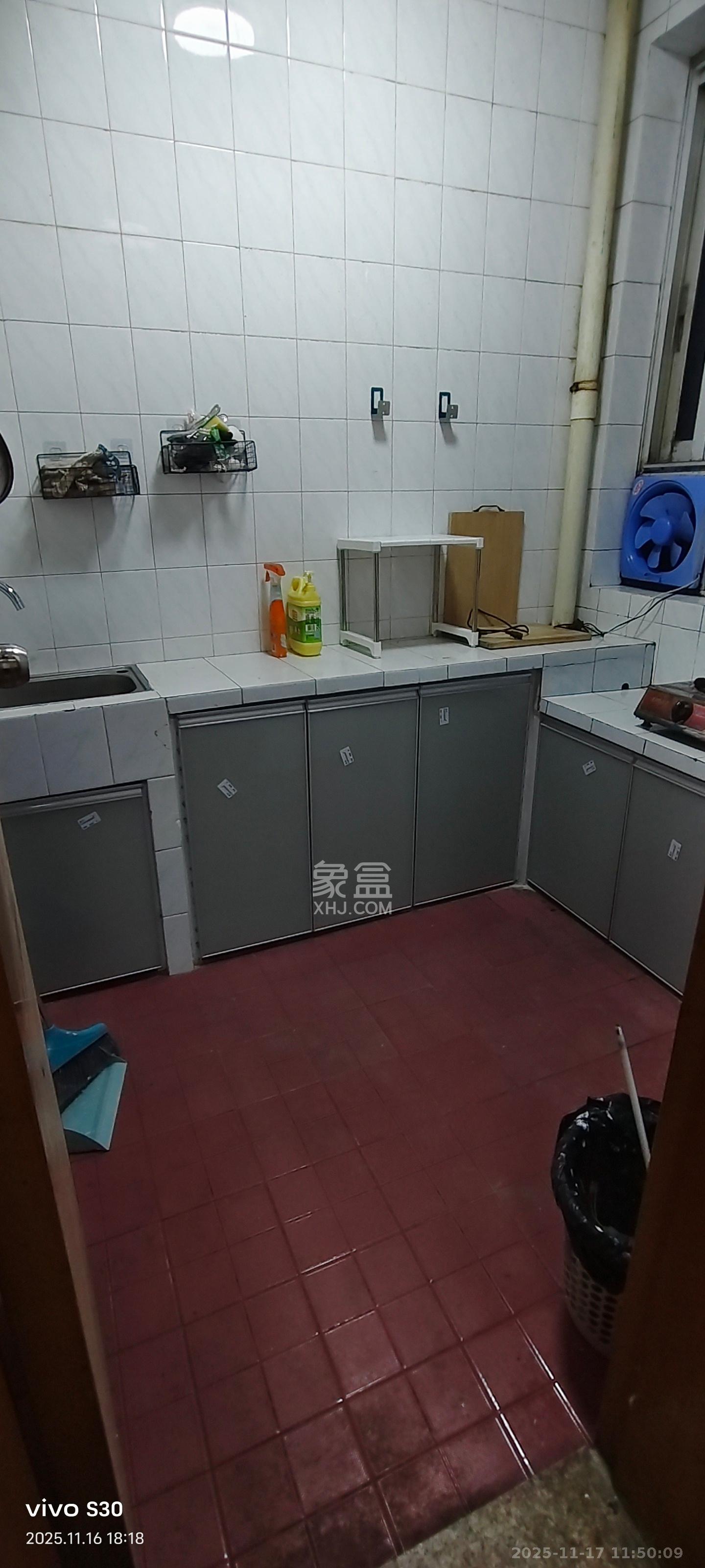 长沙县法院单位宿舍  3室2厅1卫    1500.0元/月室内图