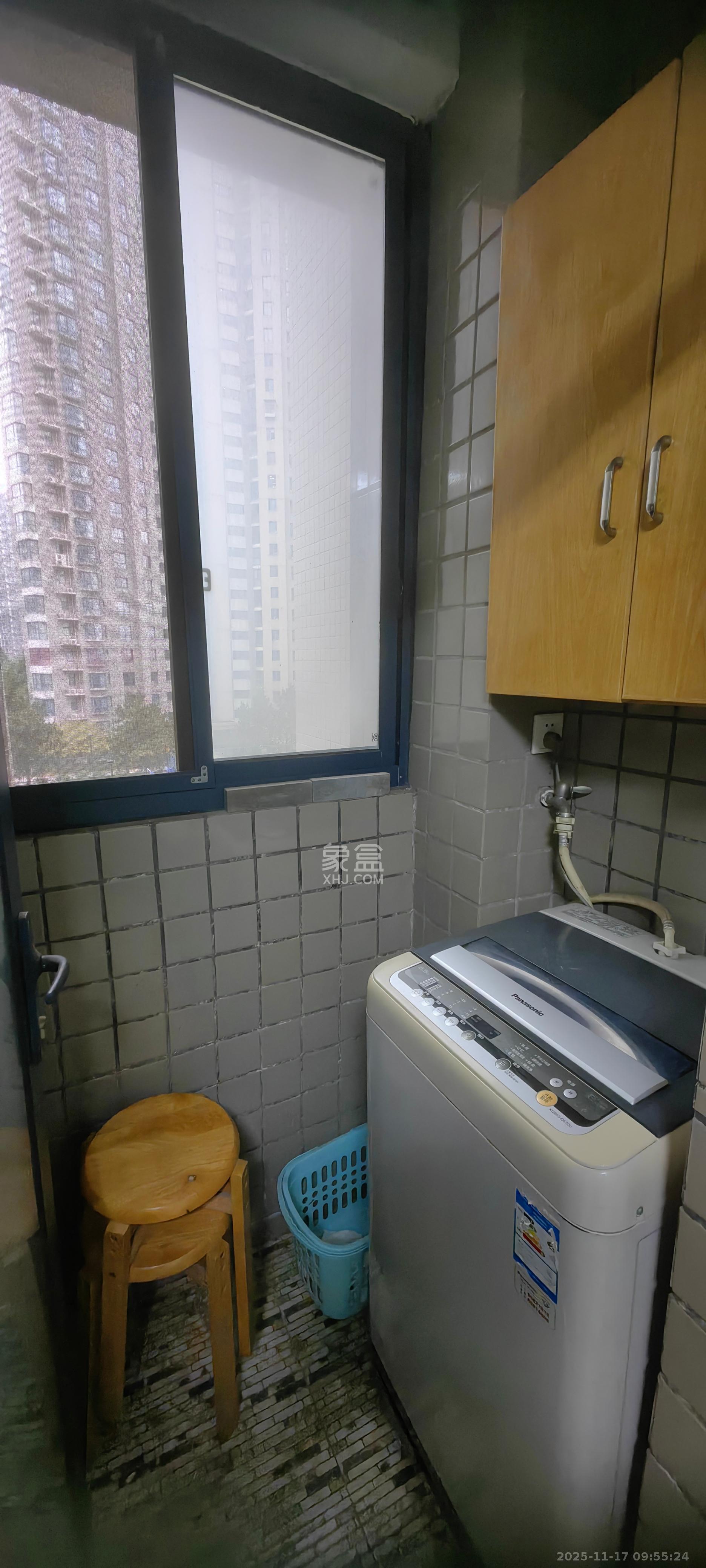 湘江世纪城融江苑  2室1厅2卫    1800.0元/月室内图