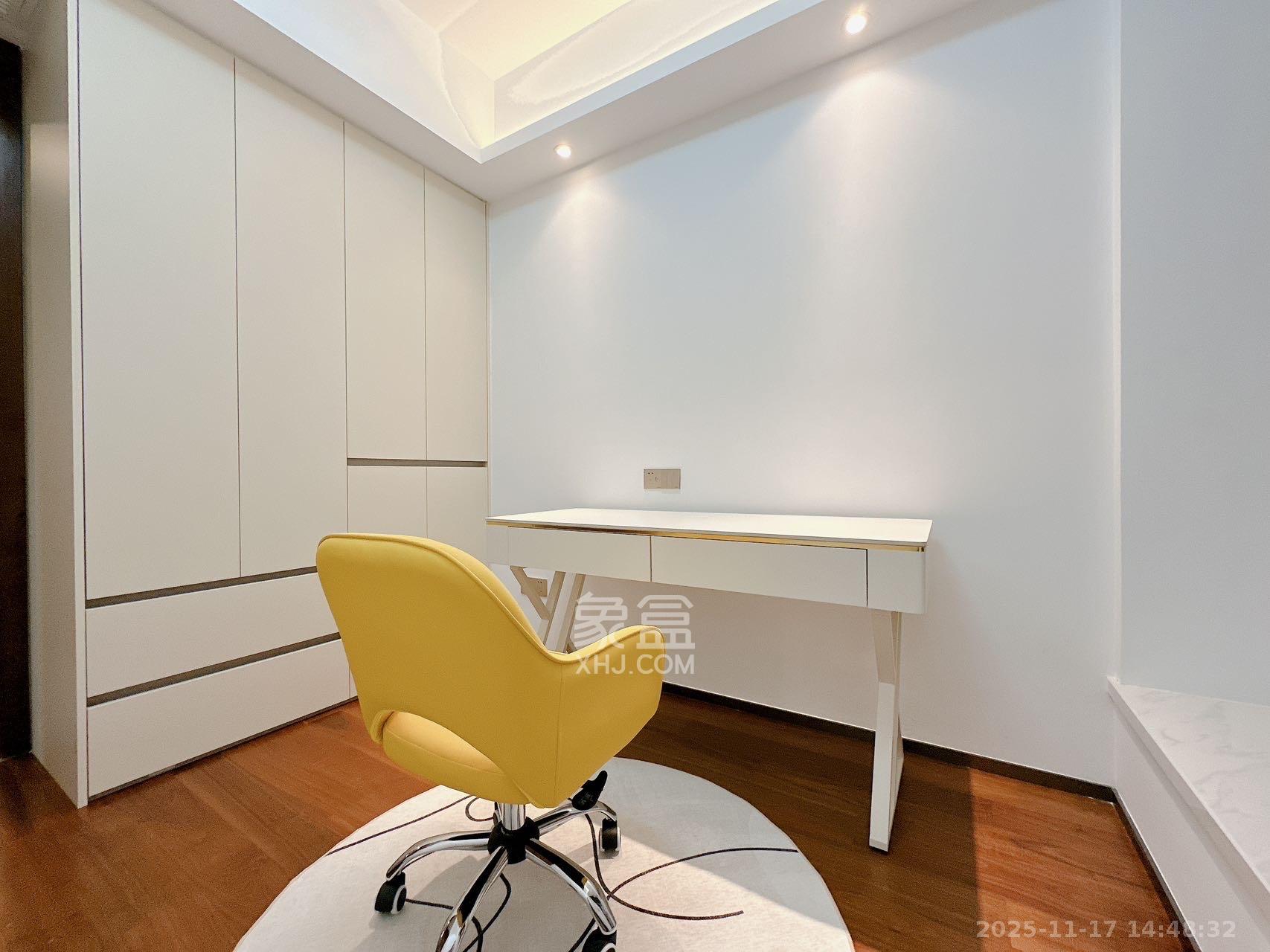 北辰瀚江府  3室2厅2卫    7000.0元/月室内图