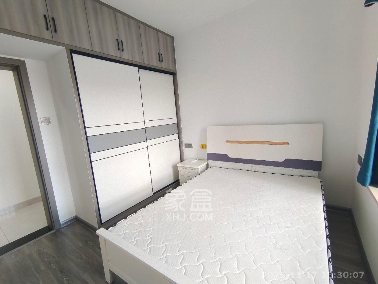 磊鑫嘉苑（地质局单位房）  3室2厅2卫    2300.0元/月室内图