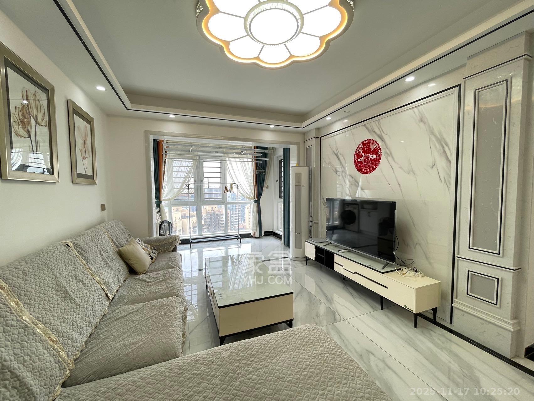 北辰三角洲C2区  3室2厅1卫    4000.0元/月室内图