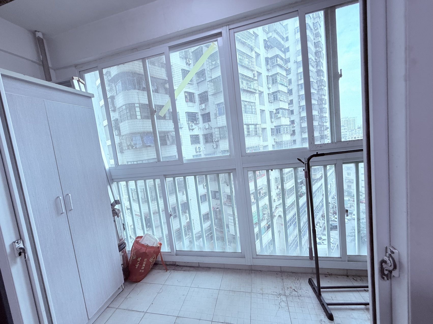 第五大道 1室1厅1卫 1800.0元/月 第五大道 1室1厅1卫 1800.0元/月户型图