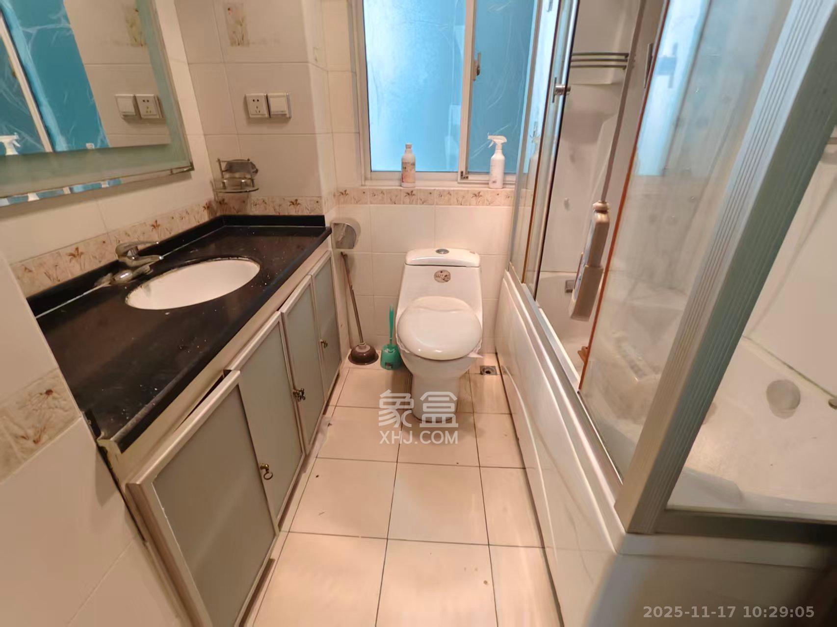 名都花园  2室1厅2卫    2300.0元/月室内图