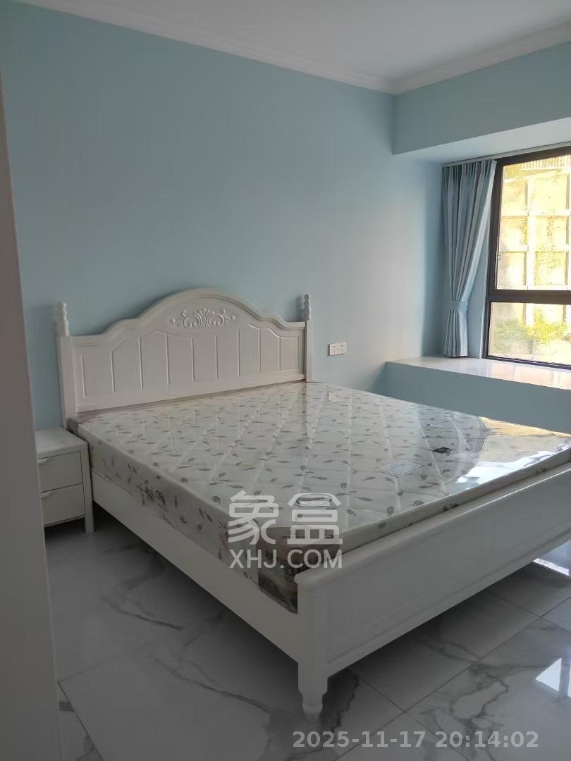 天麓尚层 3室2厅1卫 2200.0元/月 天麓尚层 3室2厅1卫 2200.0元/月室内图