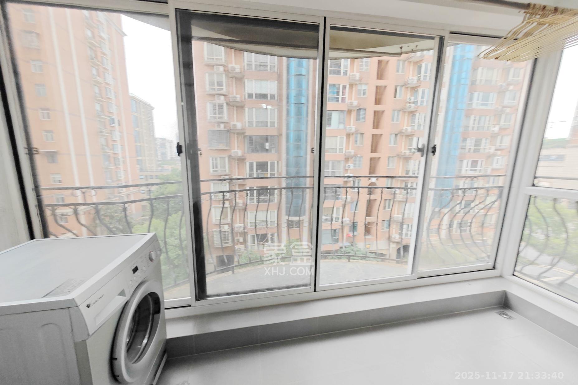 福乐名园 3室2厅2卫 150.0万 福乐名园 3室2厅2卫 150.0万阳台