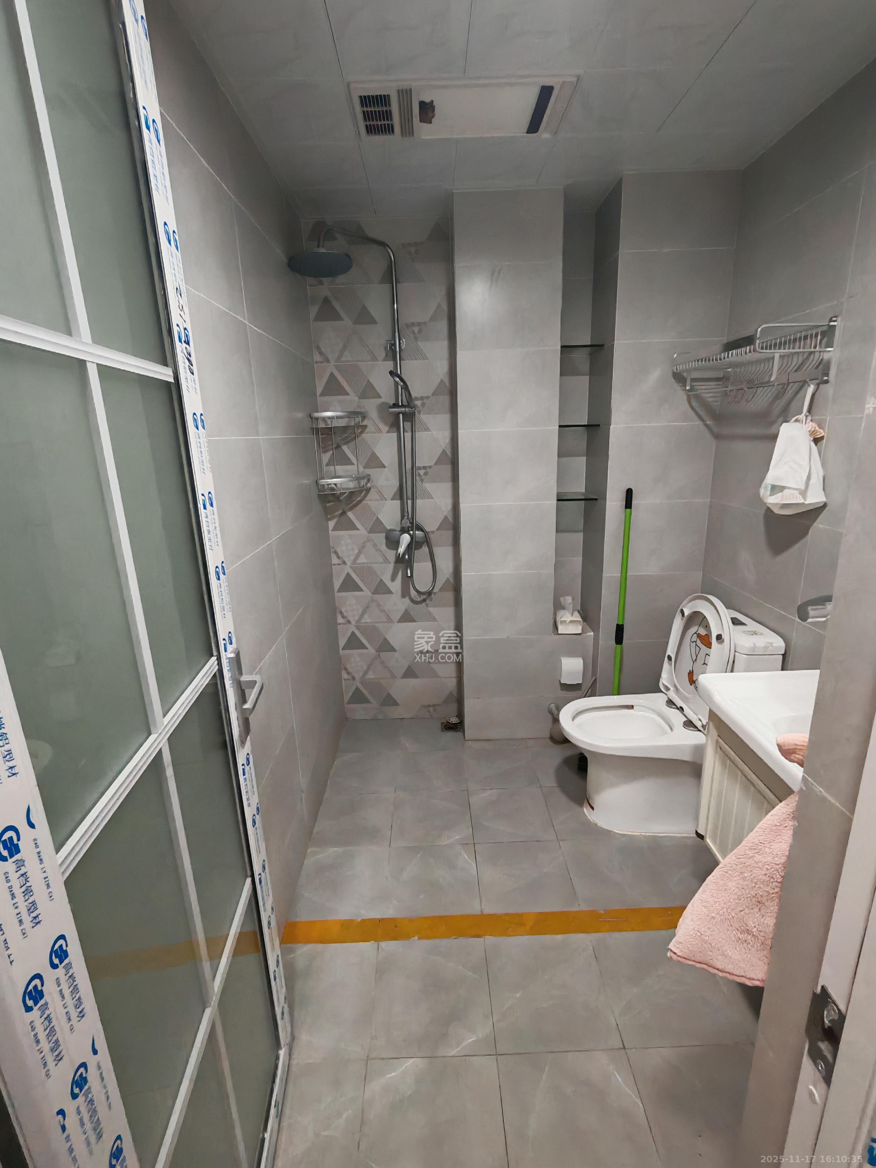 麦芒国际（金恒雅苑）  1室1厅1卫    1500.0元/月室内图