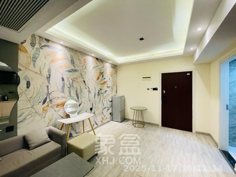 地质家园一、二期（地泰人民公馆）  1室1厅1卫    2200.0元/月室内图