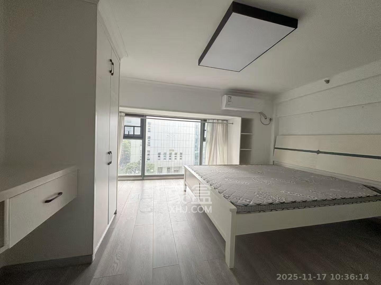 信诚湘江揽月（至善美景大厦）  2室2厅1卫    1600.0元/月室内图