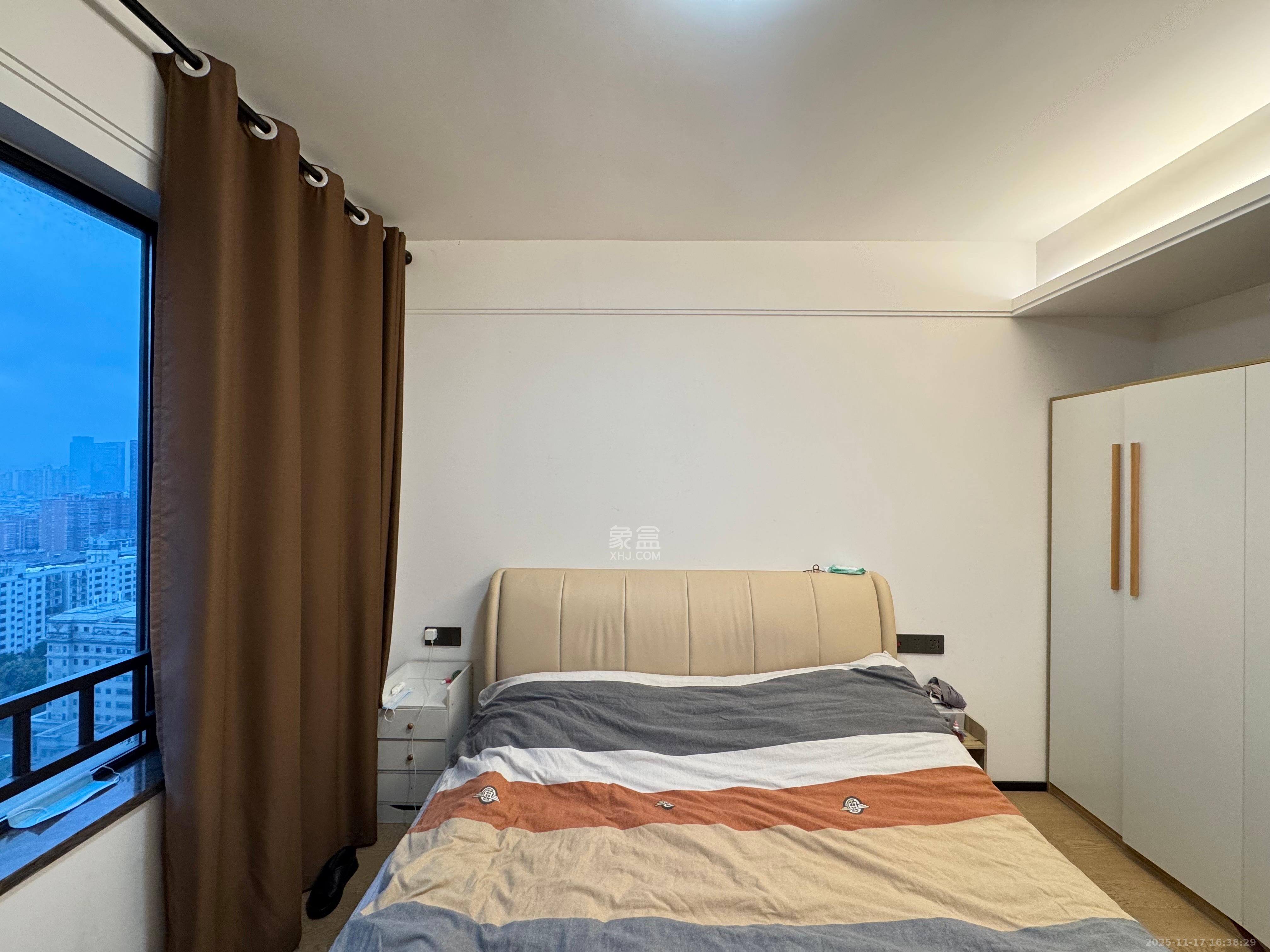 万科金域蓝湾 3室2厅1卫 3300.0元/月 万科金域蓝湾 3室2厅1卫 3300.0元/月室内图