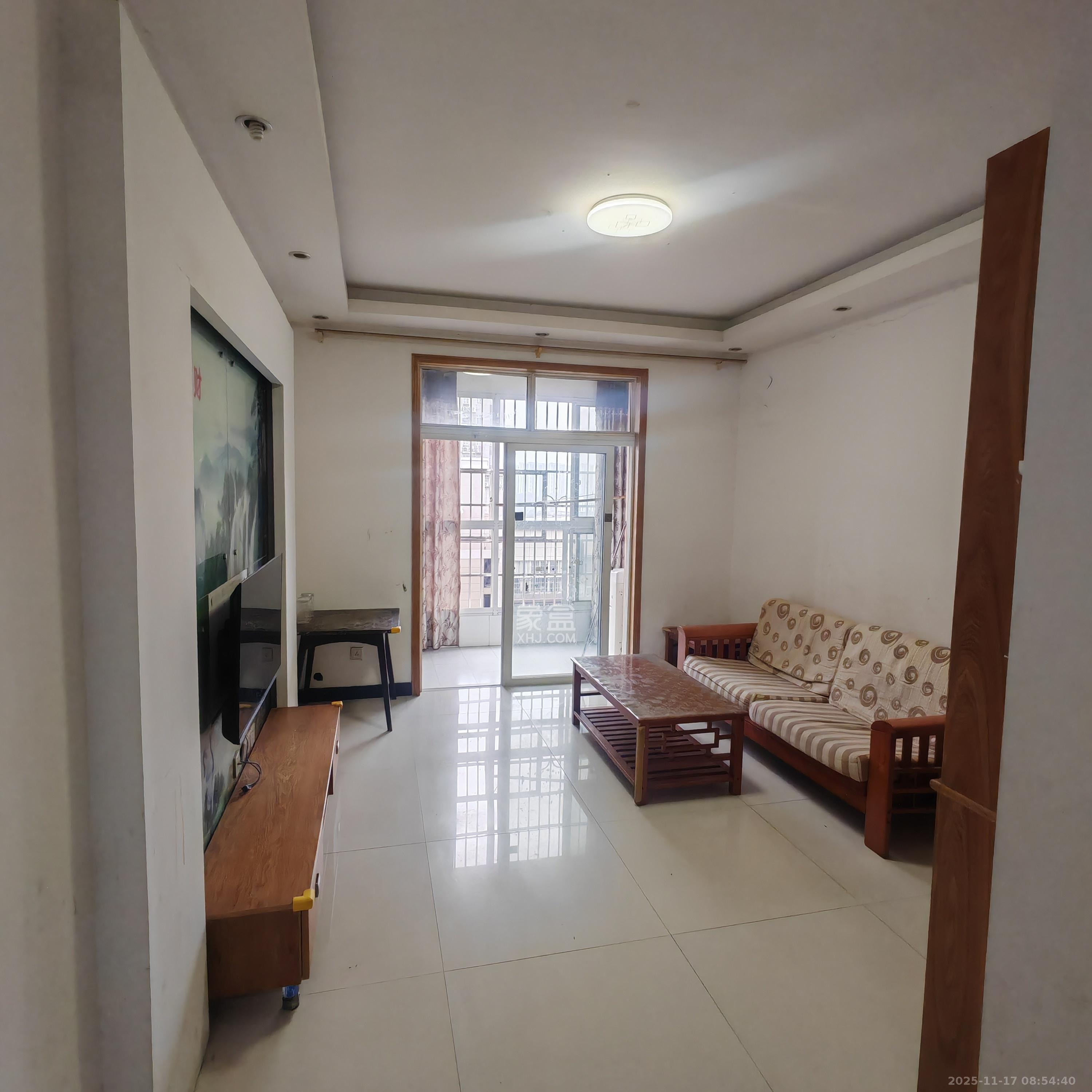 洋湖景园  2室1厅1卫    2000.0元/月室内图