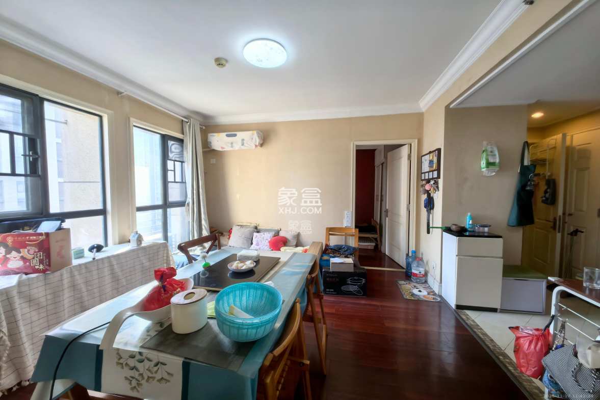 郡原广场 1室1厅1卫 2000.0元/月 郡原广场 1室1厅1卫 2000.0元/月室内图