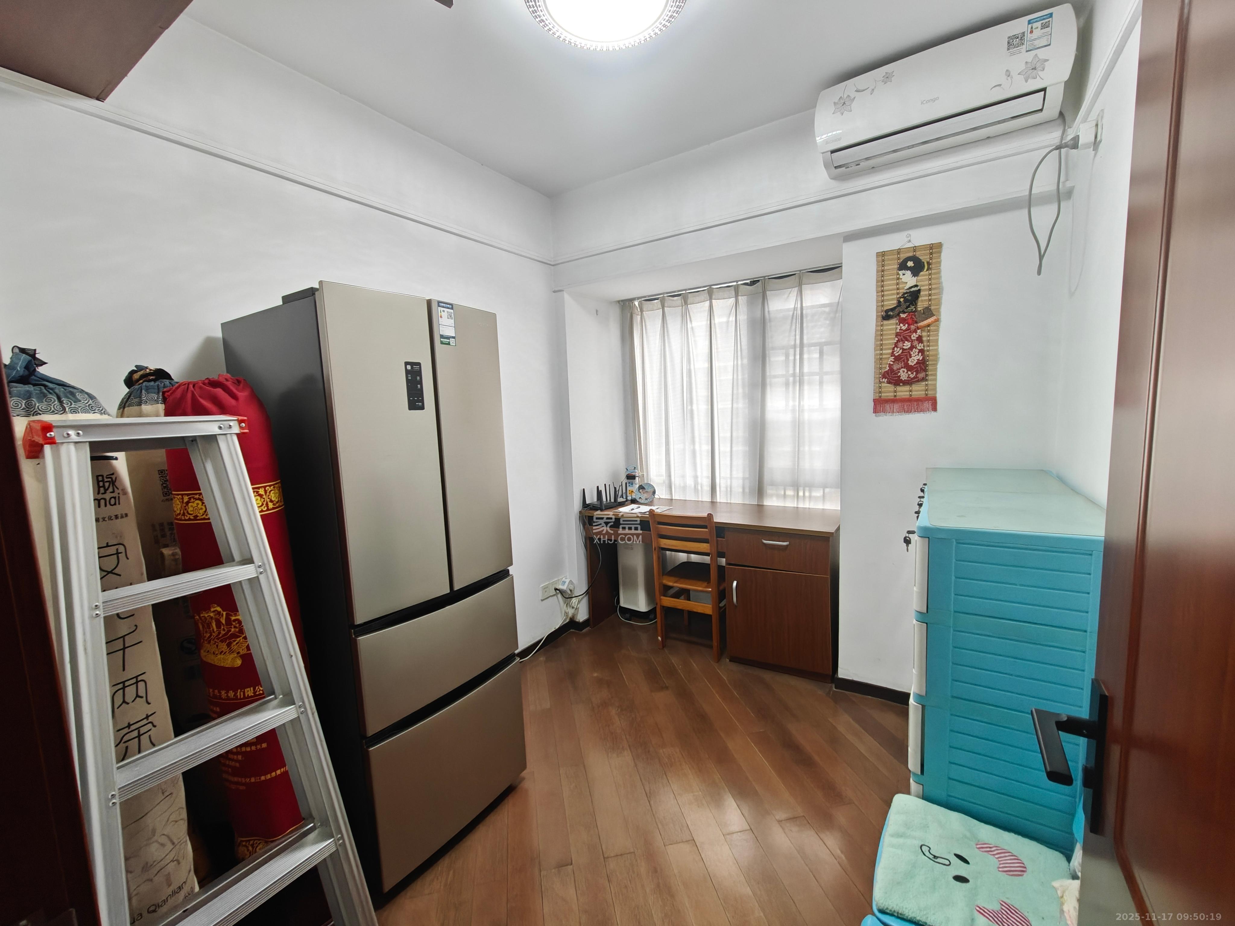 万科金域蓝湾 3室2厅1卫 2700.0元/月 万科金域蓝湾 3室2厅1卫 2700.0元/月室内图