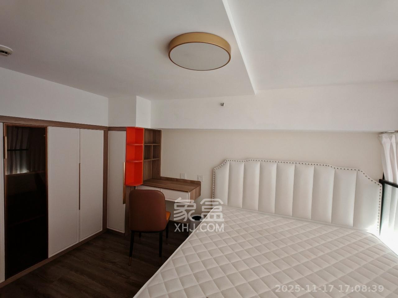 卓越浅水湾  1室1厅1卫    1750.0元/月室内图