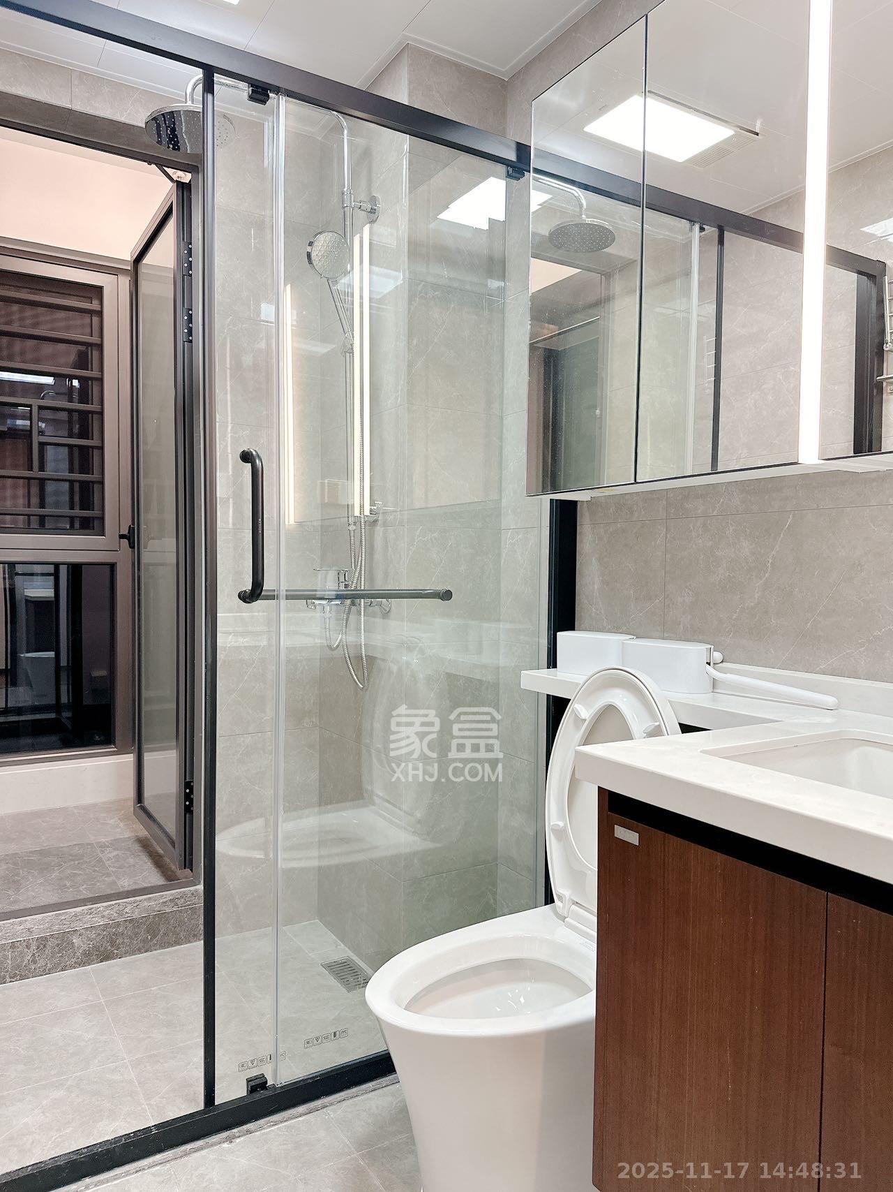 北辰瀚江府  3室2厅2卫    7000.0元/月室内图