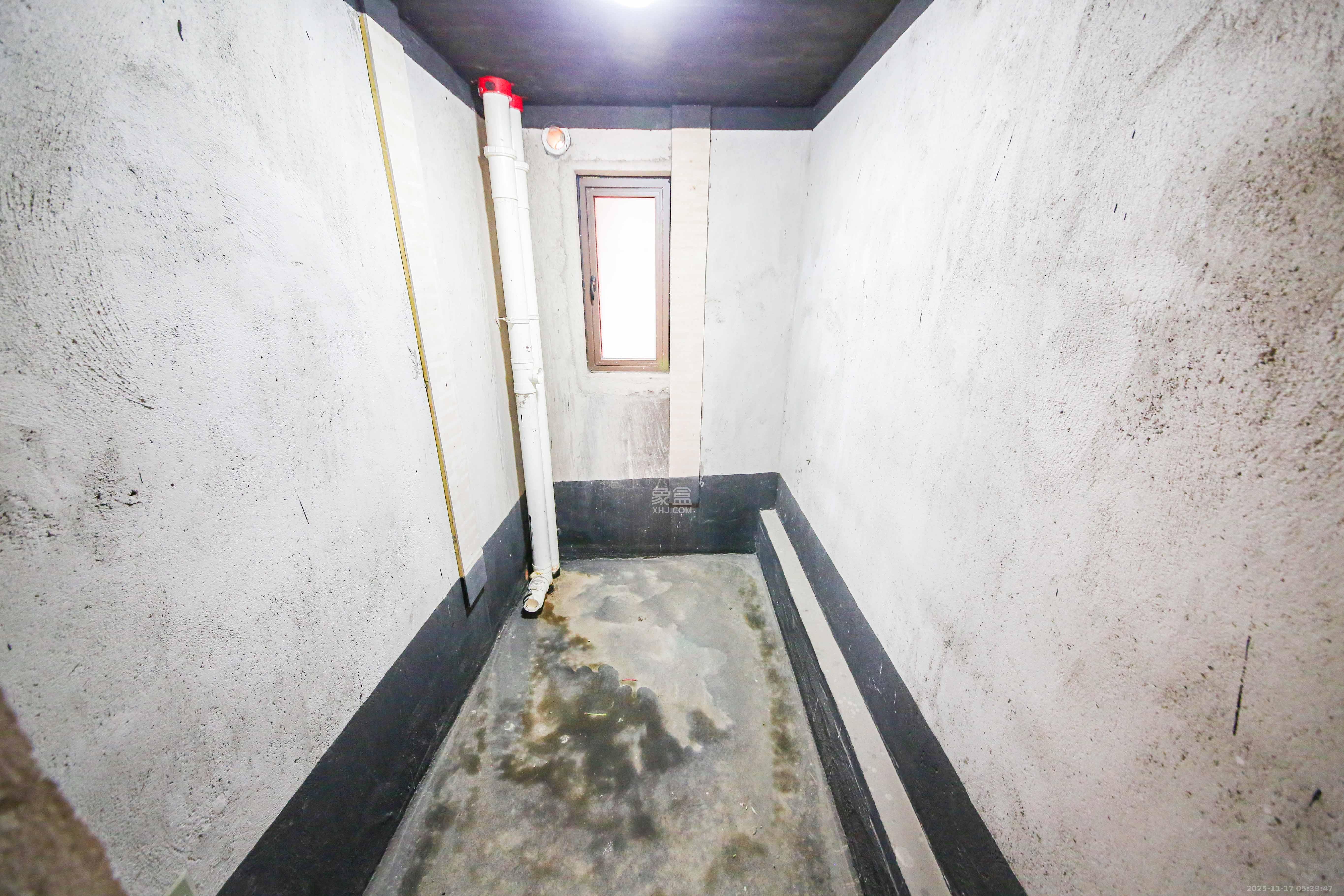 香缇雅苑（鑫远翡丽郡二期）  3室2厅1卫    118.0万卫生间