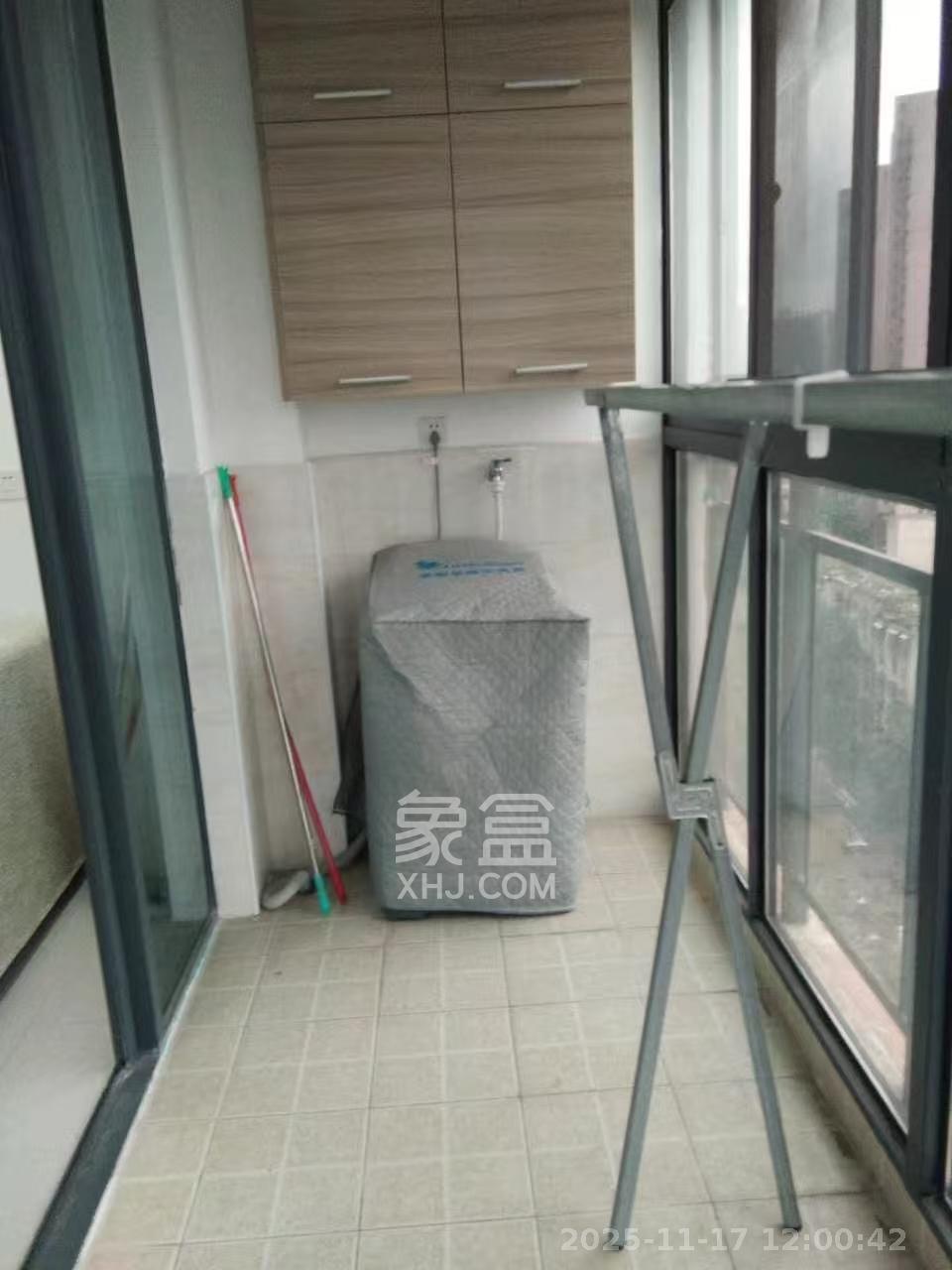 钱隆首府(福晟御园)  3室1厅1卫    3000.0元/月室内图