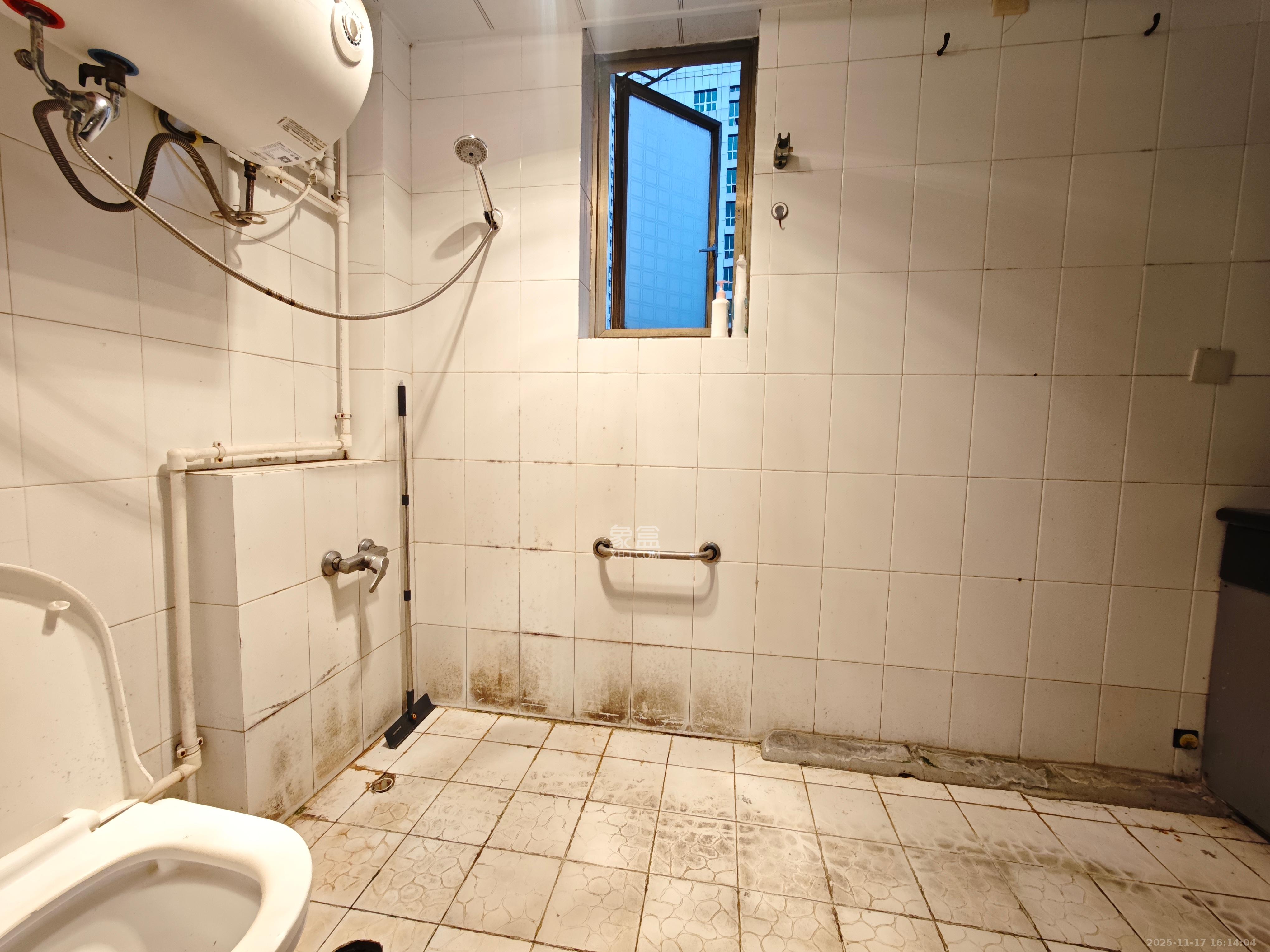 学宫街散盘 1室1厅1卫 1500.0元/月 学宫街散盘 1室1厅1卫 1500.0元/月室内图