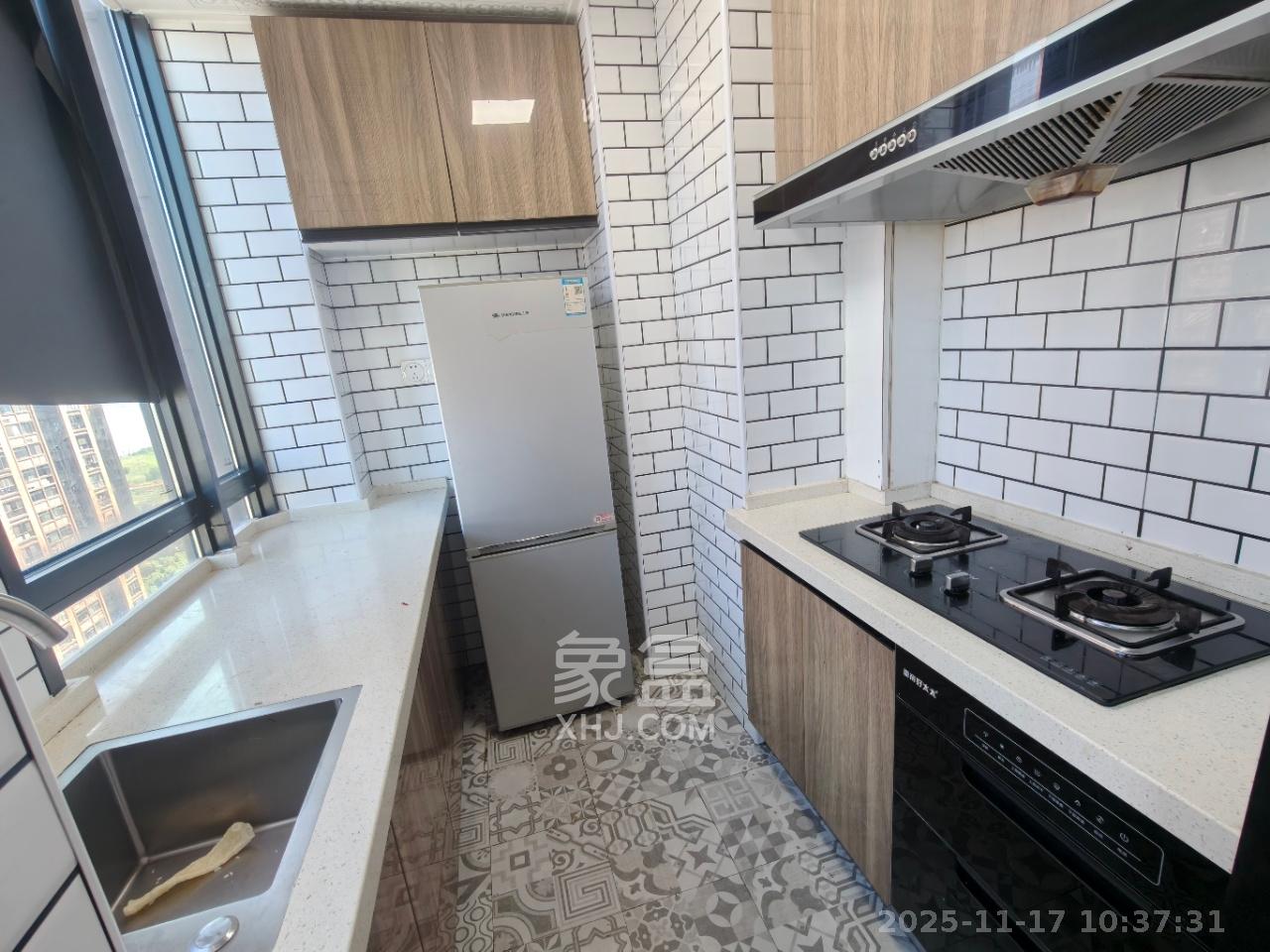 未来漫城  1室1厅1卫    1500.0元/月室内图