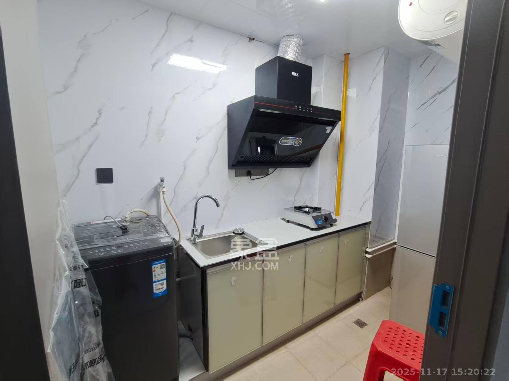 新青年公寓 1室1厅1卫 2200.0元/月 新青年公寓 1室1厅1卫 2200.0元/月室内图