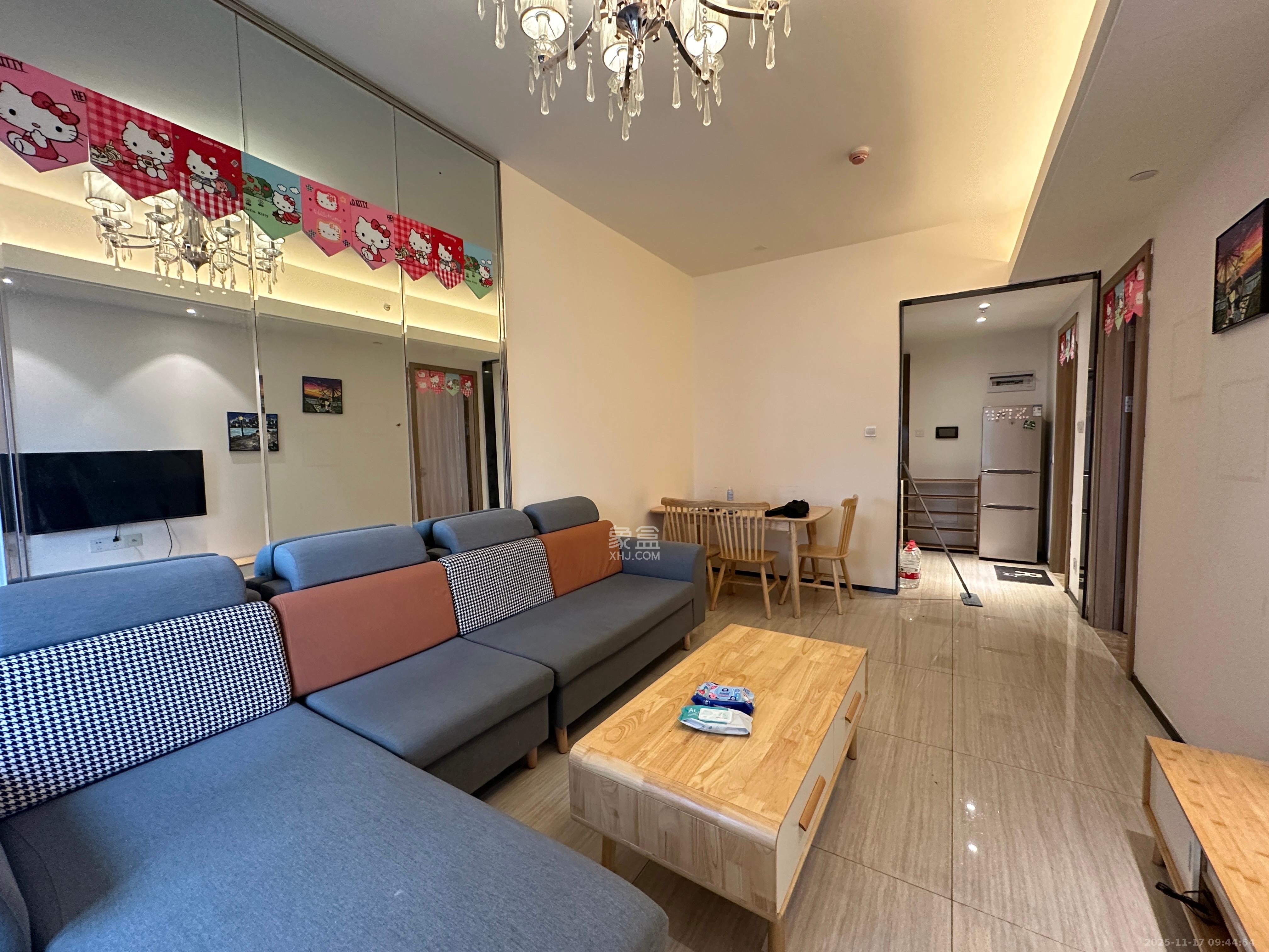 恒大国际广场 1室0厅0卫 2000.0元/月 恒大国际广场 1室0厅0卫 2000.0元/月室内图