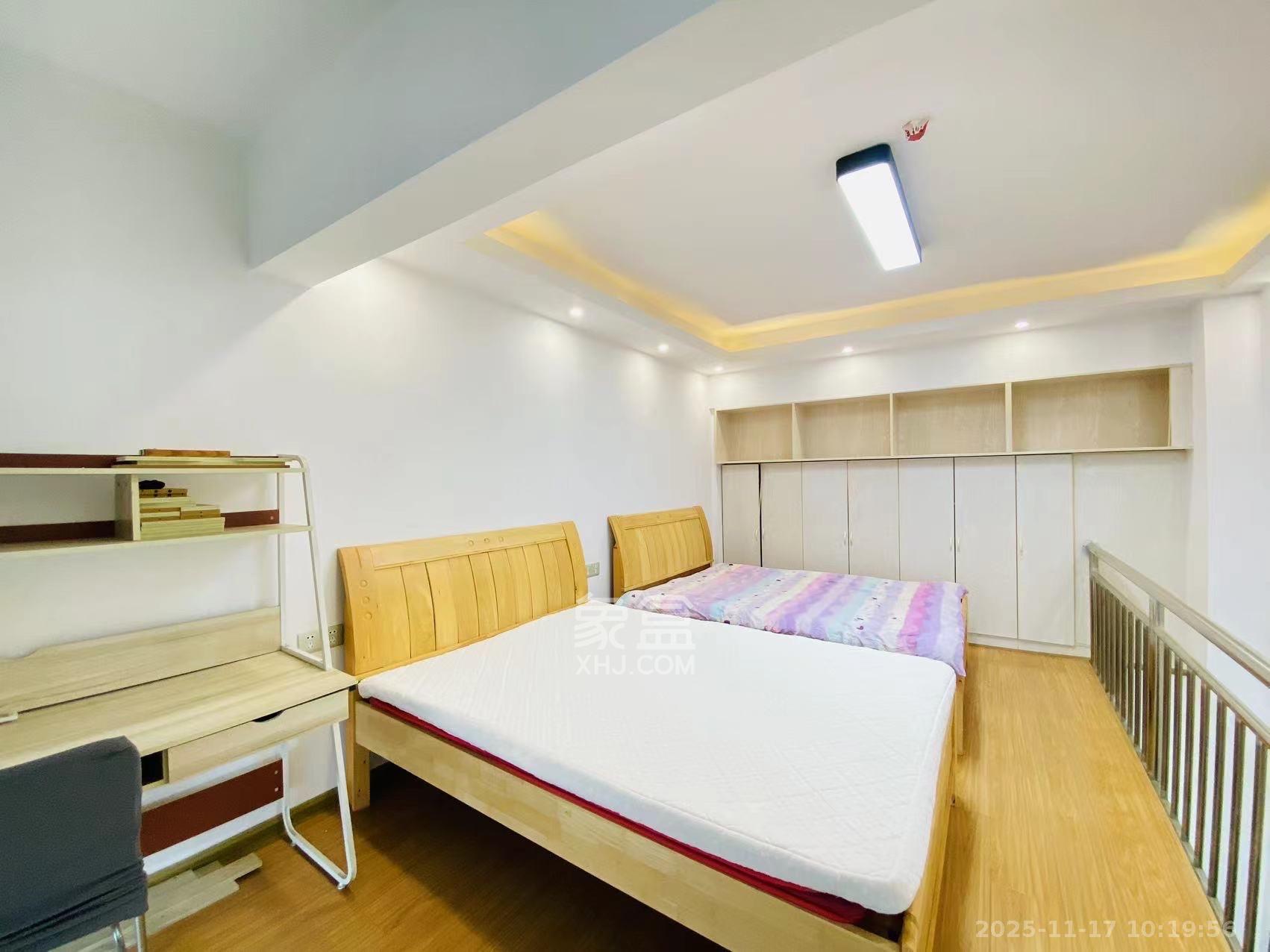 泰龙华府 1室1厅1卫 1600.0元/月 泰龙华府 1室1厅1卫 1600.0元/月室内图