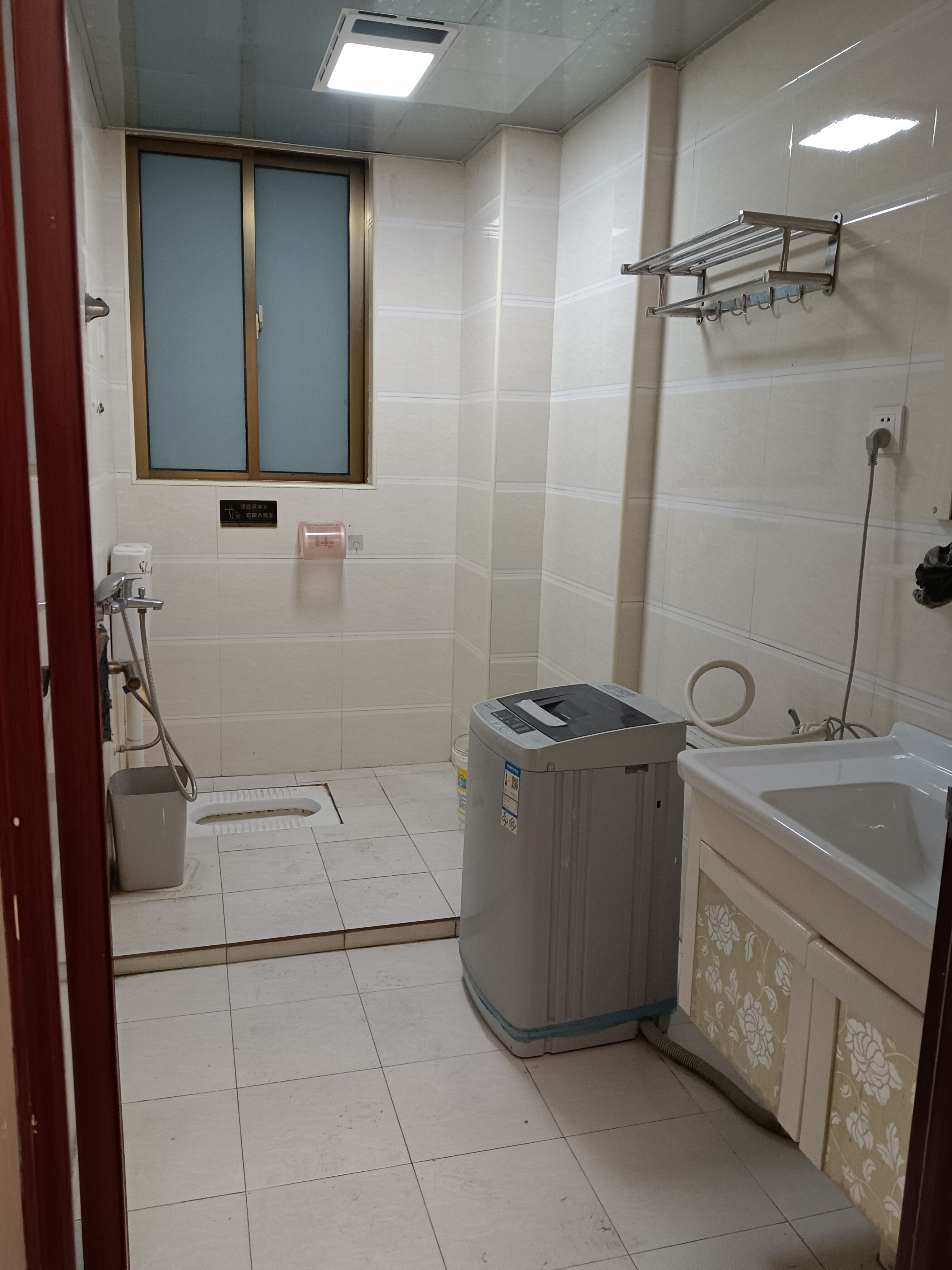 富华大厦  1室0厅0卫    2000.0元/月室内图