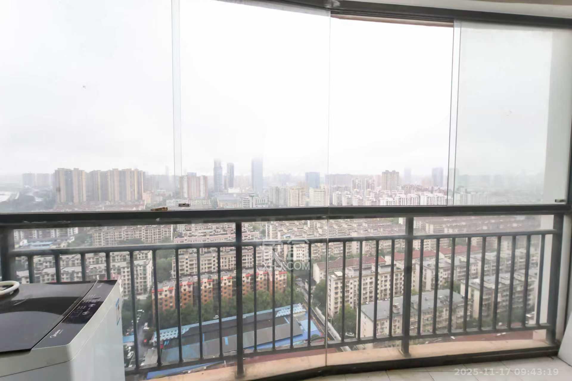 先锋东外滩 2室2厅1卫 2100.0元/月 先锋东外滩 2室2厅1卫 2100.0元/月室内图