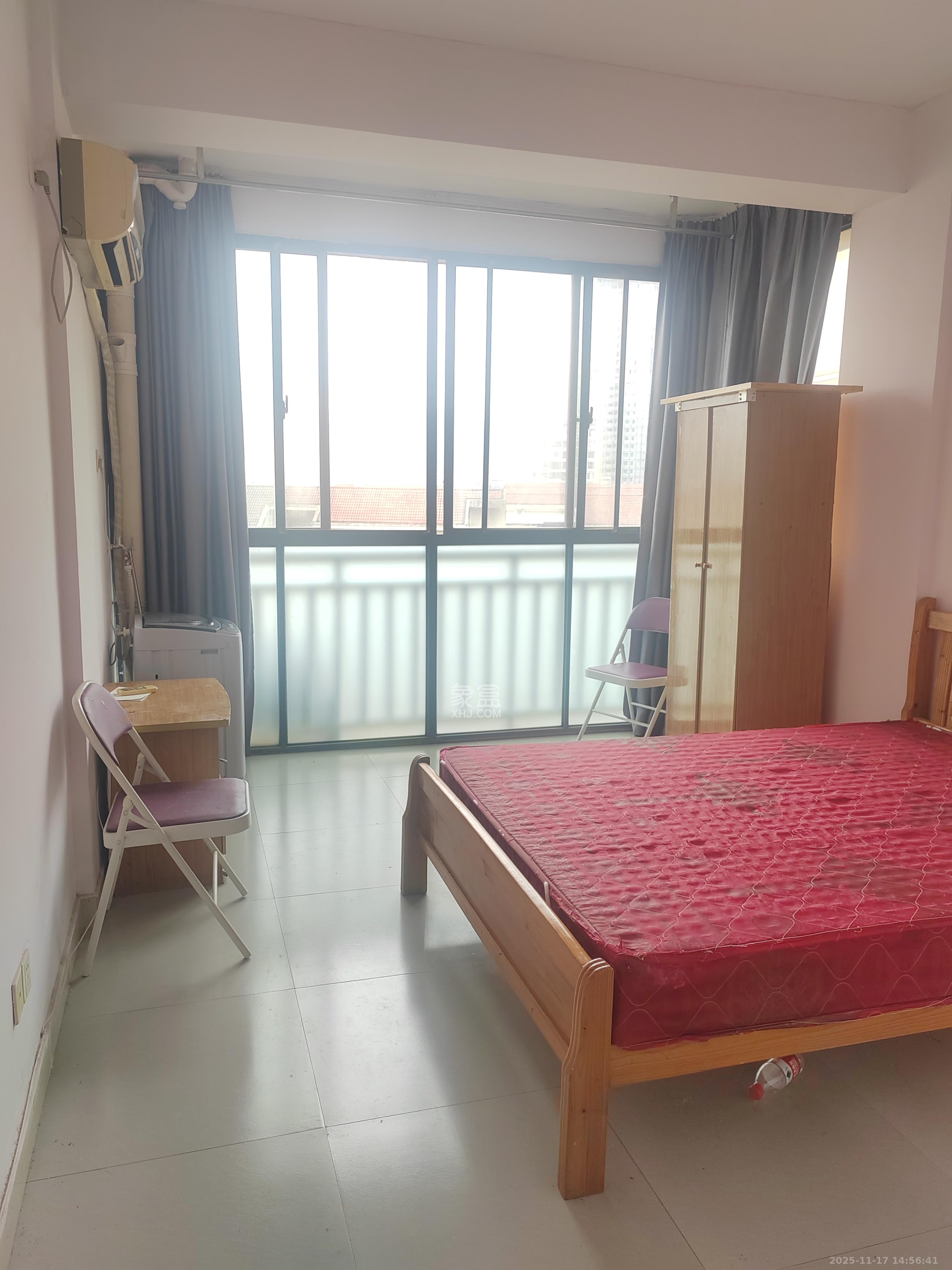 枫华府第  1室1厅1卫    850.0元/月